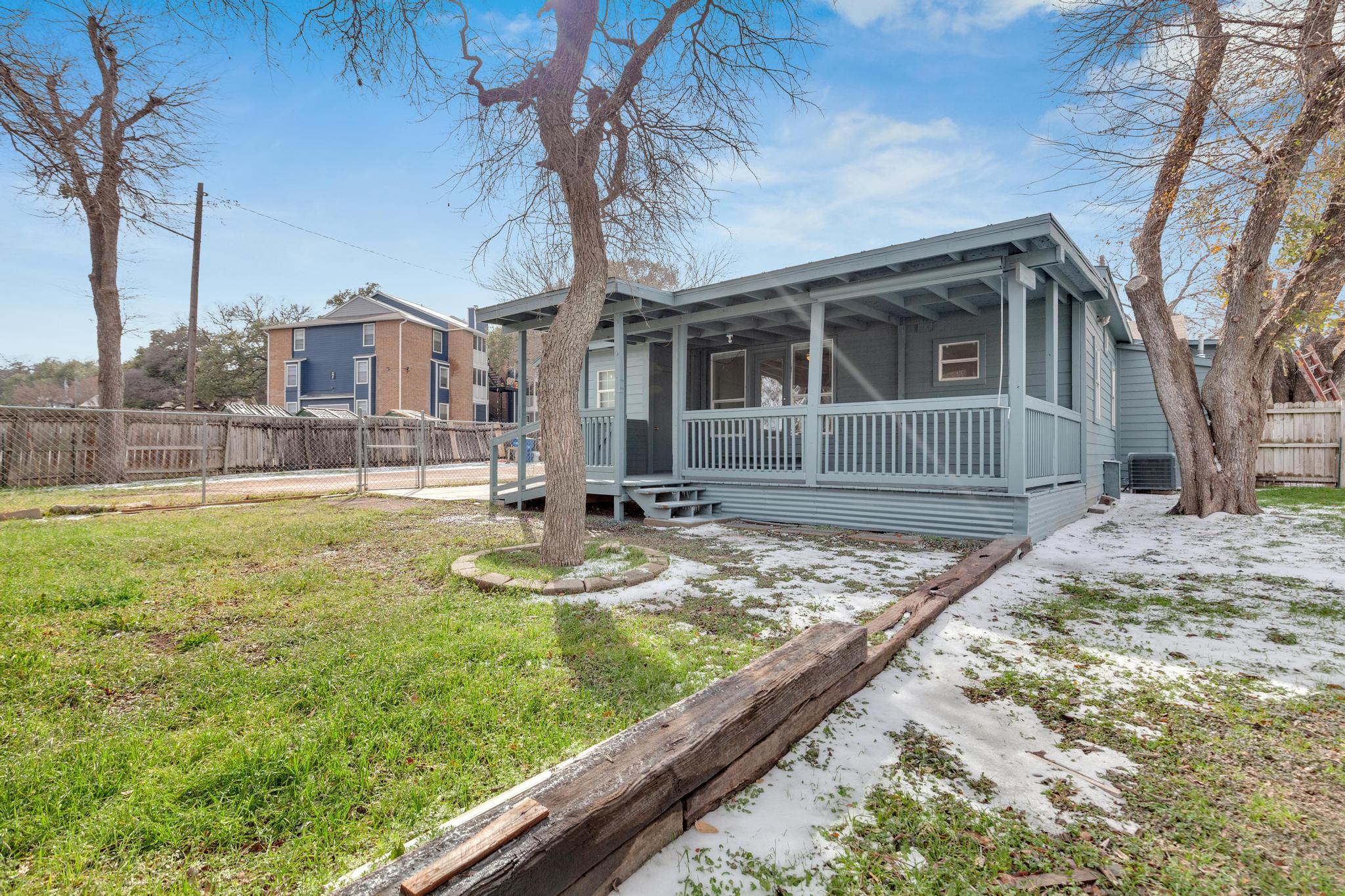 8503 Rosemary Ln, Austin, TX 78753