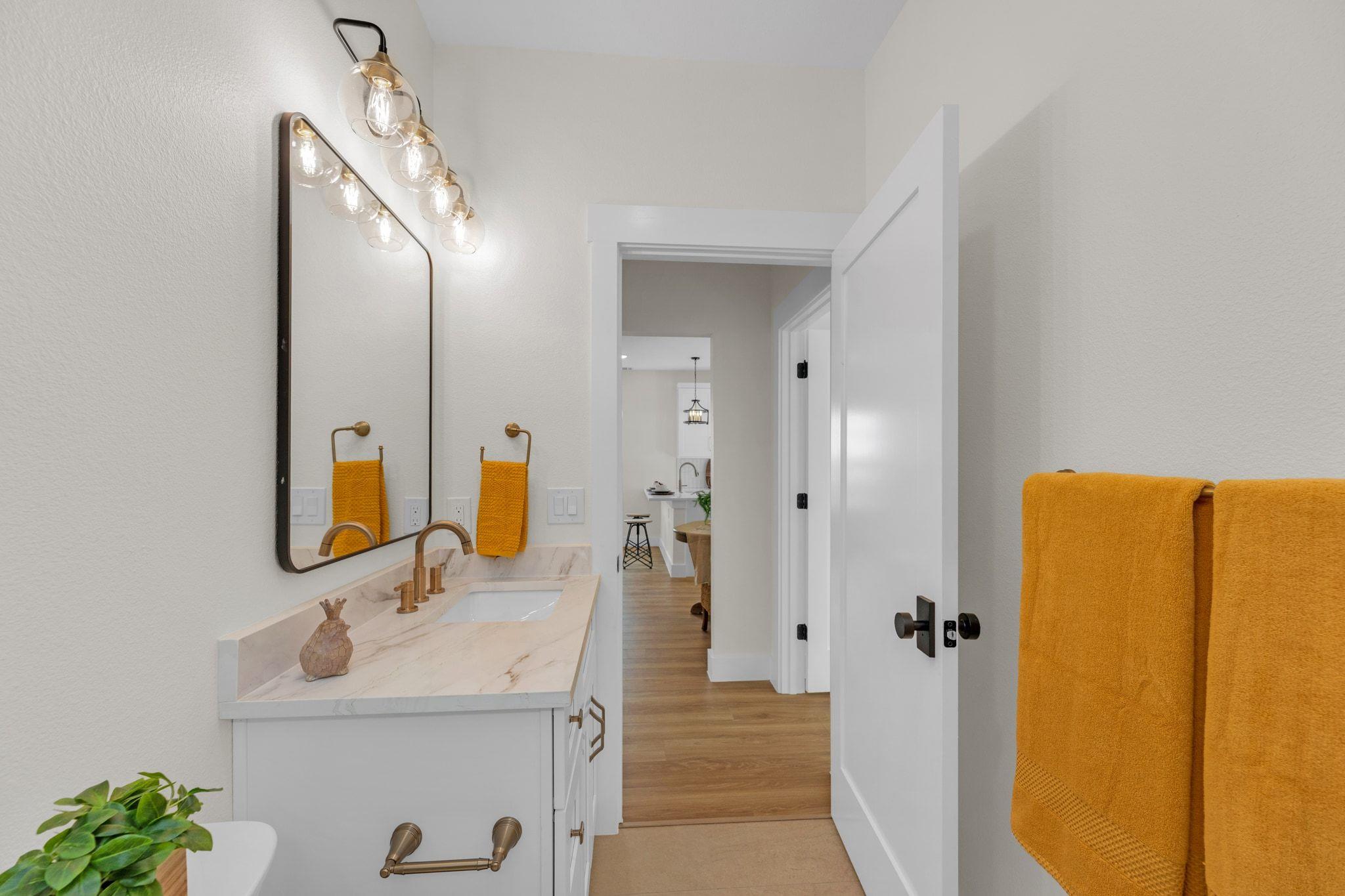 2102 S Church St, Georgetown, TX 78626