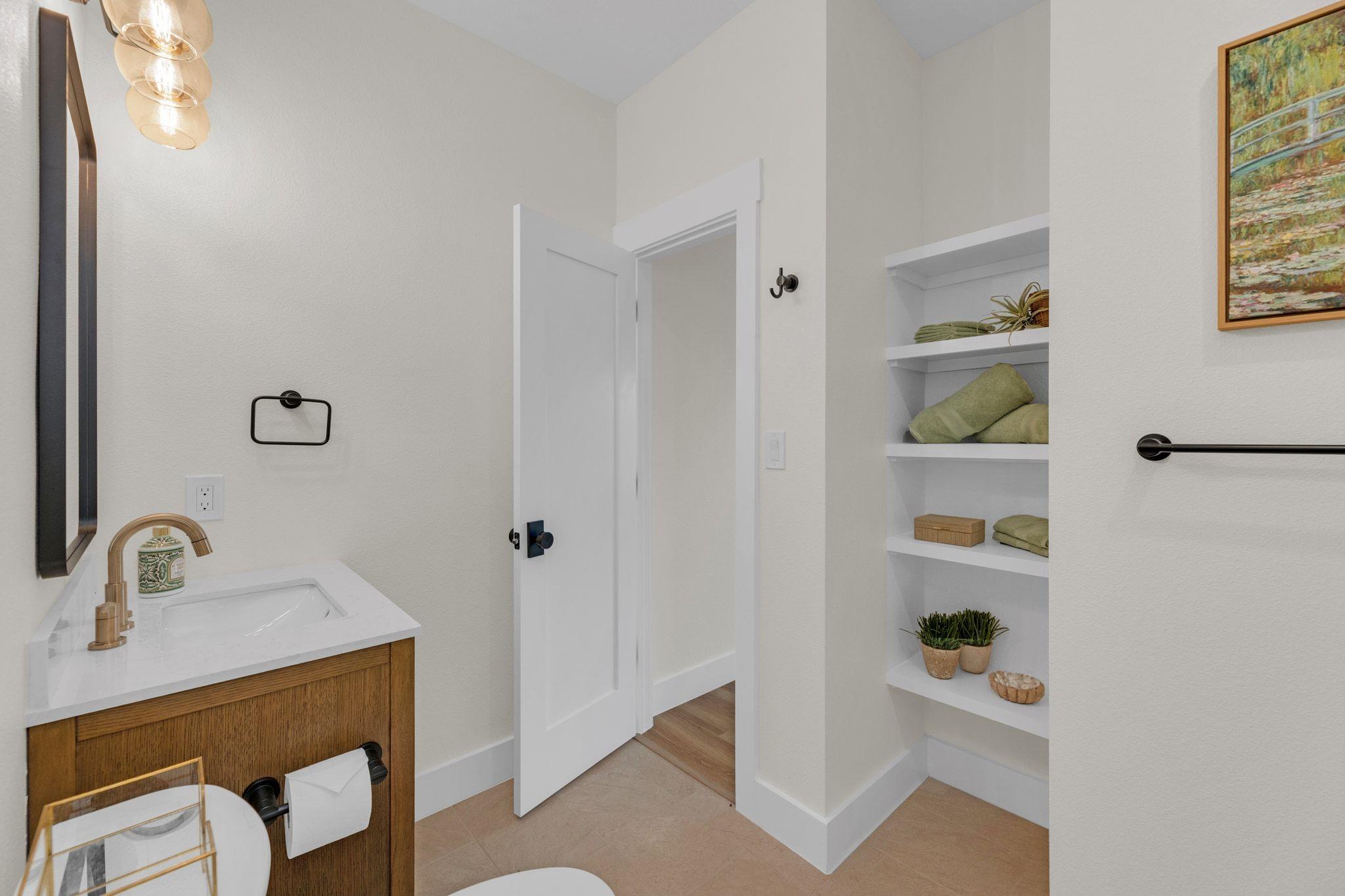 2102 S Church St, Georgetown, TX 78626