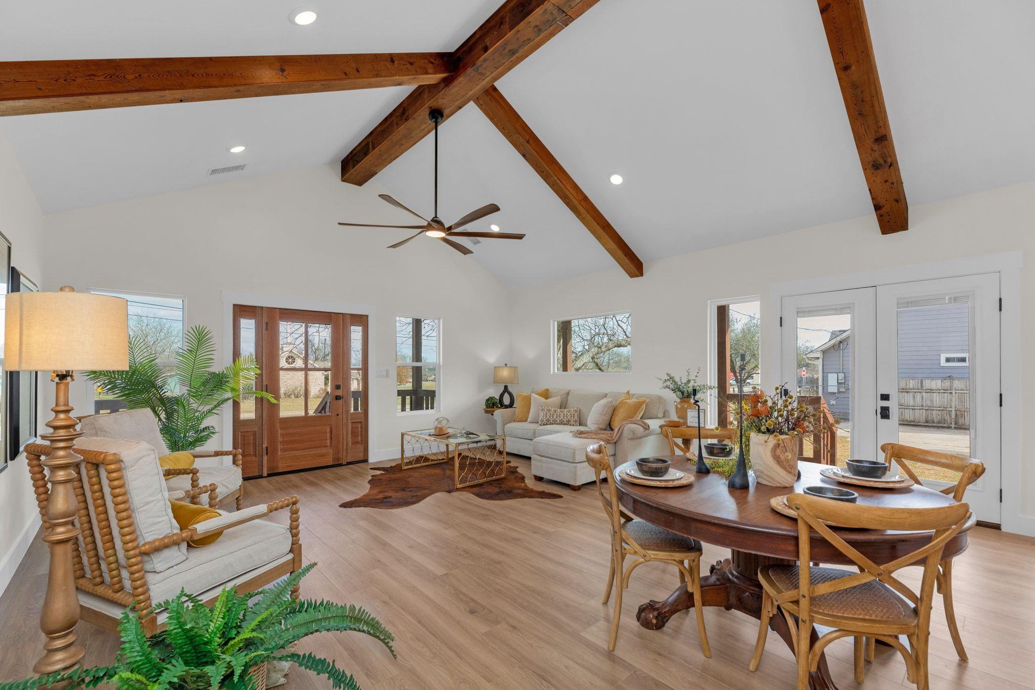 2102 S Church St, Georgetown, TX 78626