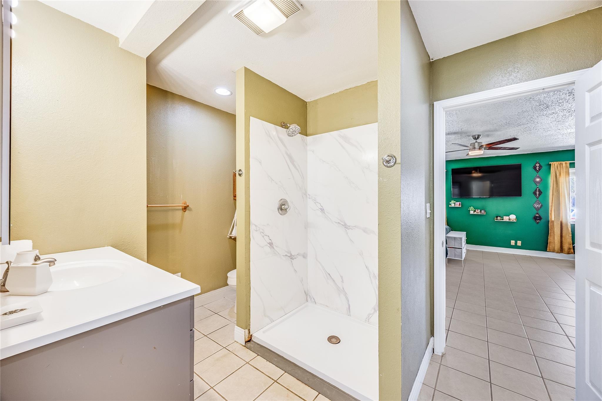 618 Bentwood Dr, Leander, TX 78641