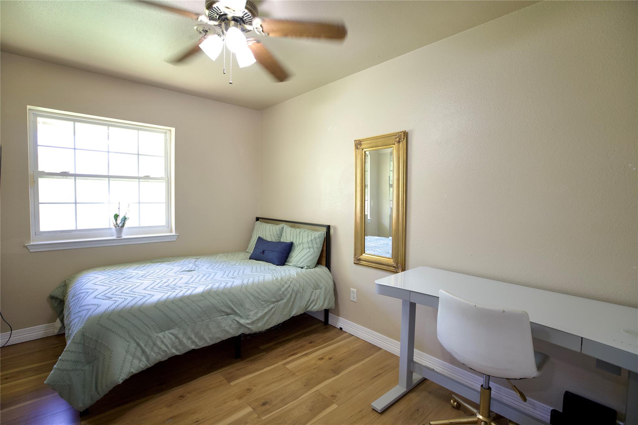 618 Bentwood Dr, Leander, TX 78641