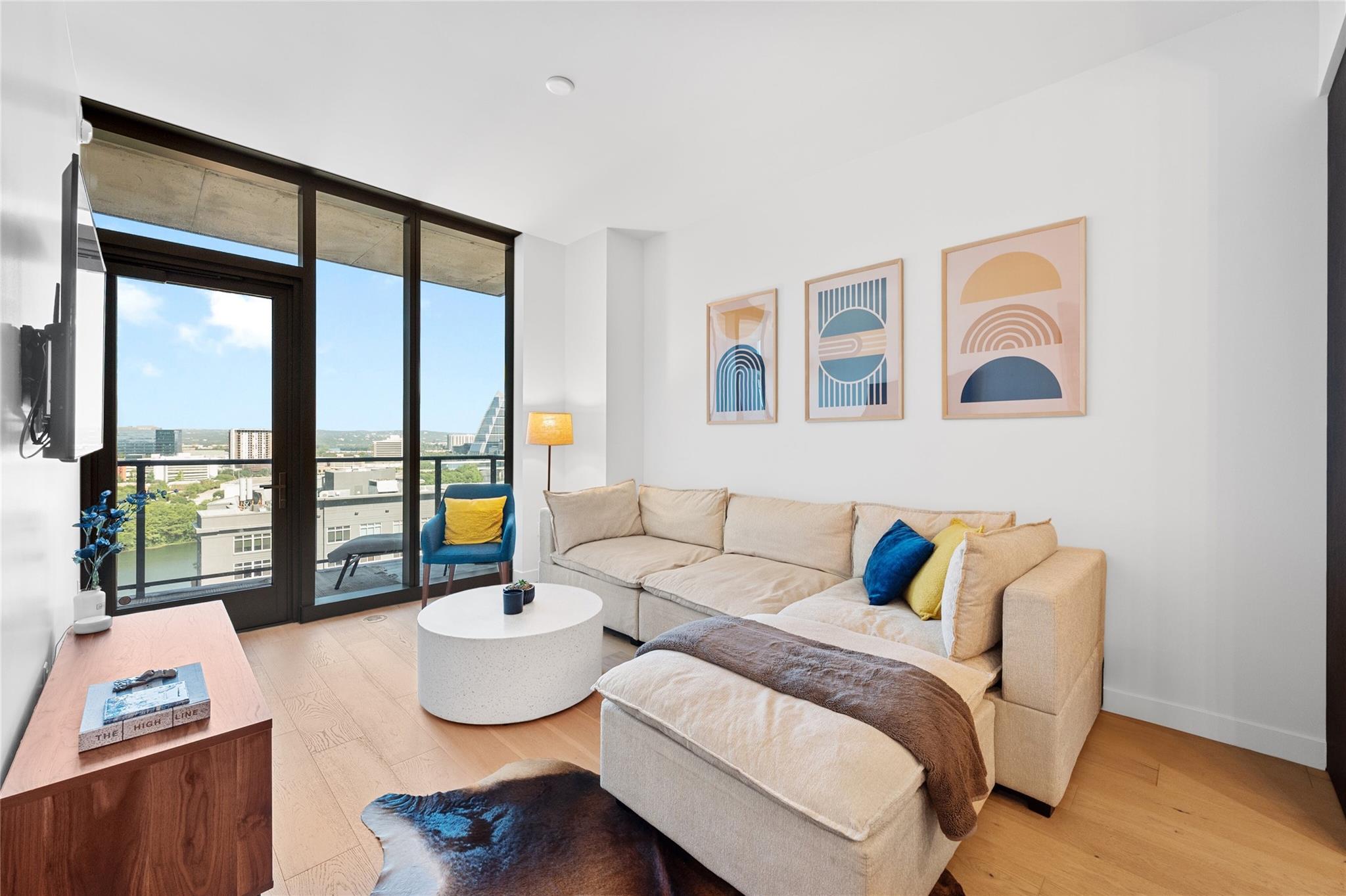 44 East Ave # 1404, Austin, TX 78701