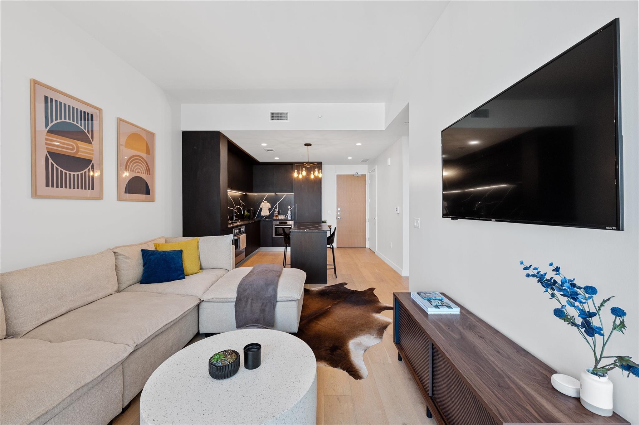 44 East Ave # 1404, Austin, TX 78701