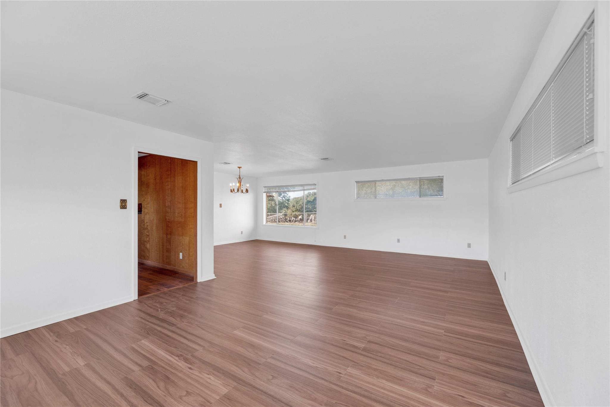 1243 North Jefferson Highway, La Grange, TX 78945