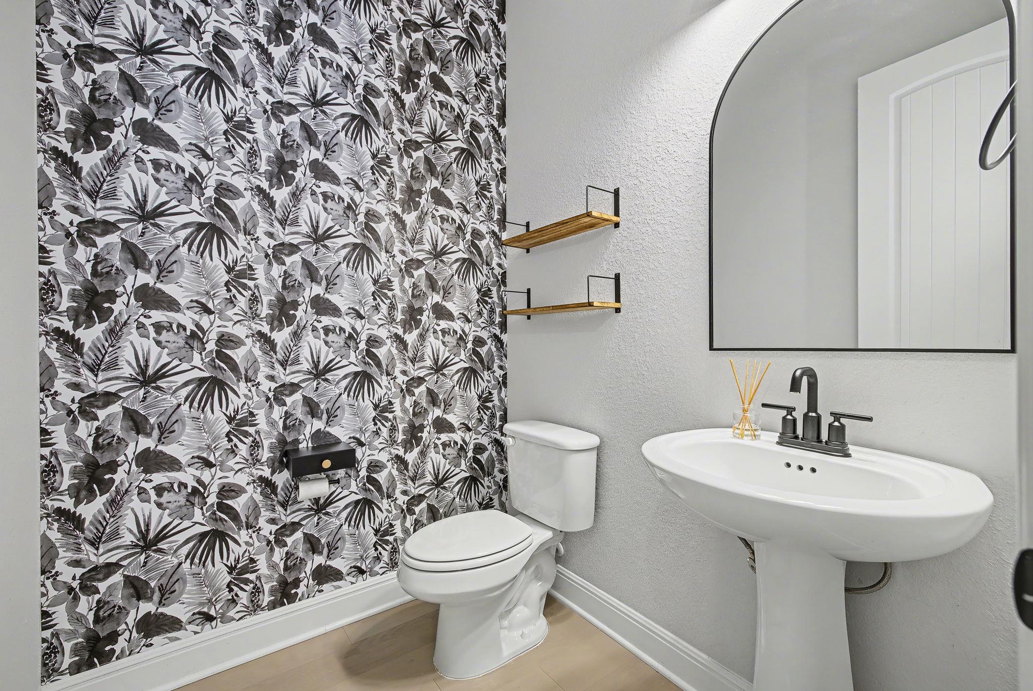 208 Tovas Secret Cv, Georgetown, TX 78628