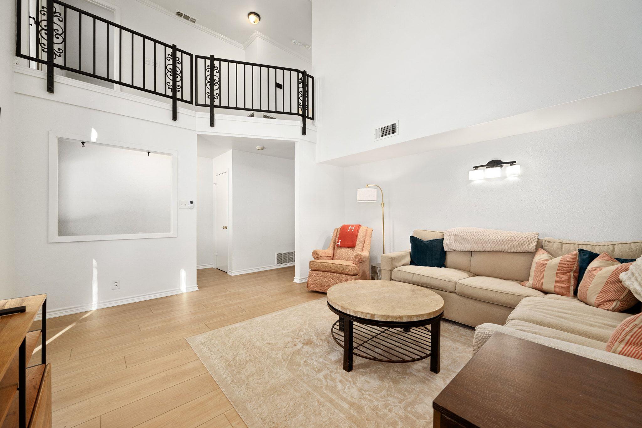 6203 Olympic Overlook Dr, Austin, TX 78746