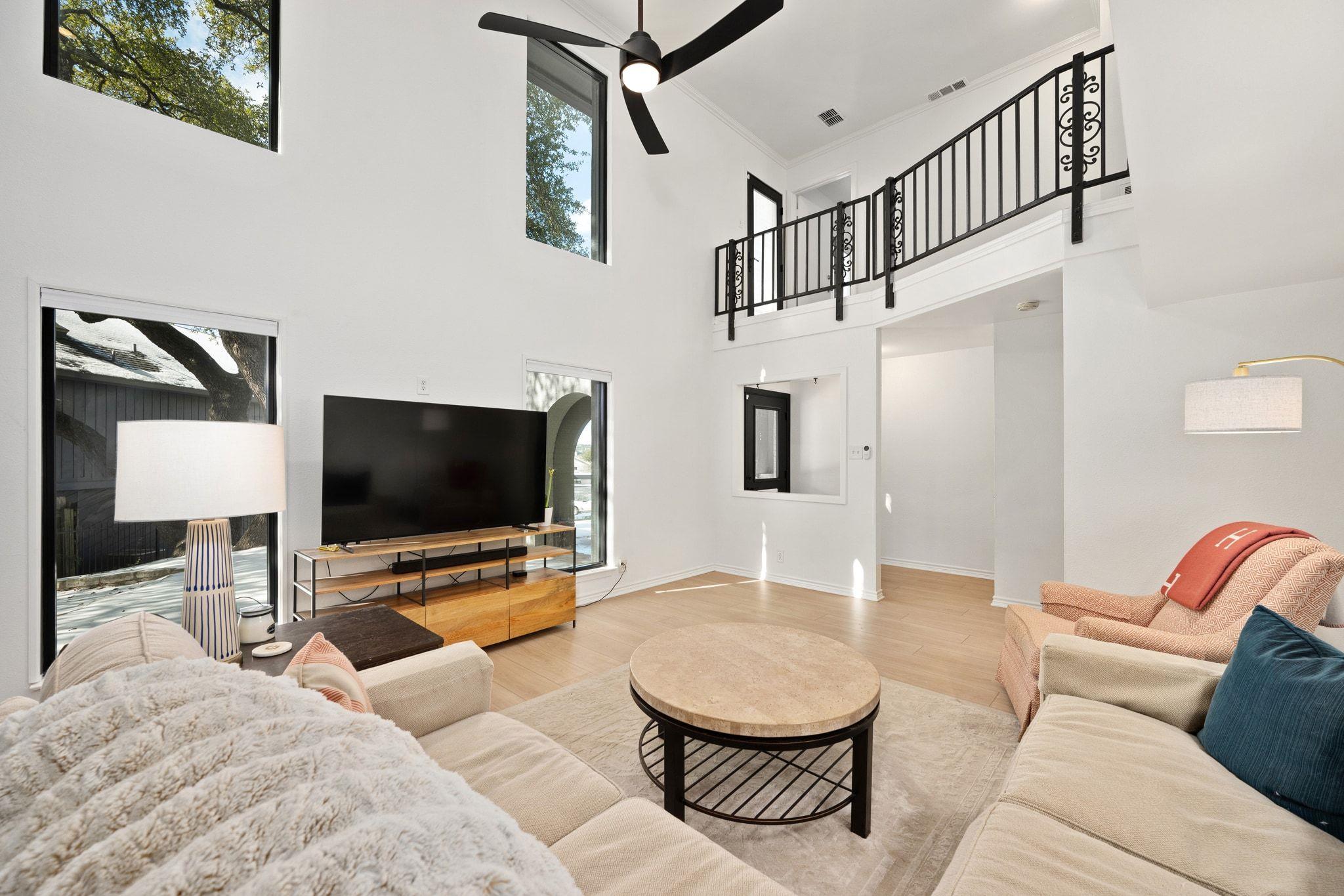 6203 Olympic Overlook Dr, Austin, TX 78746