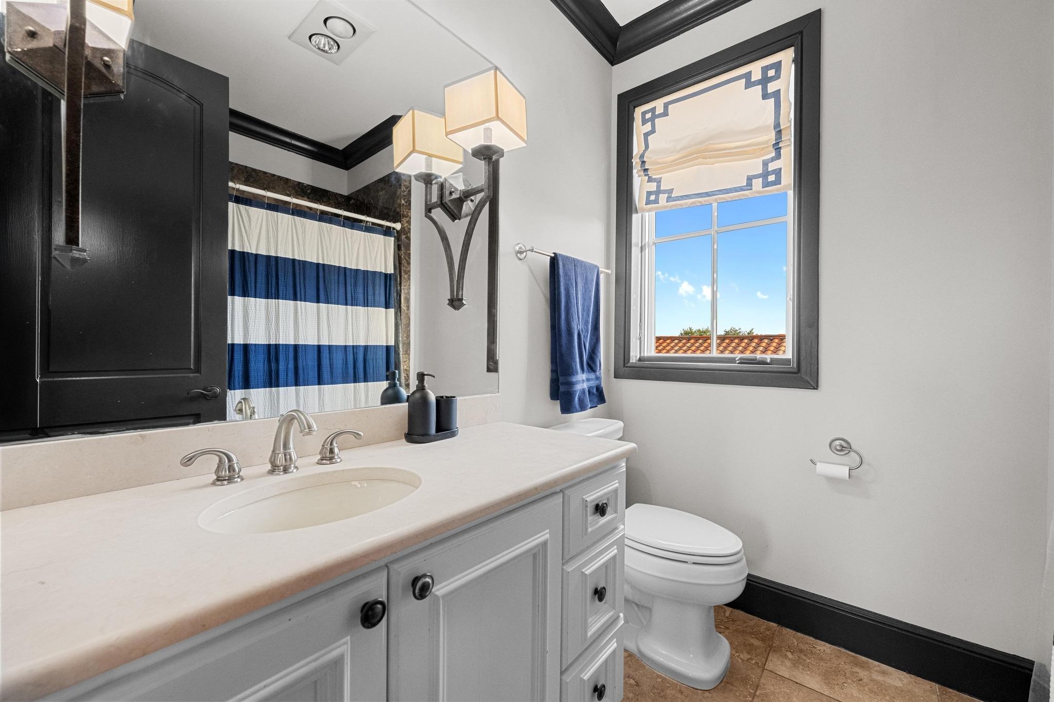 12724 Little Blue Stem Cv, Austin, TX 78738