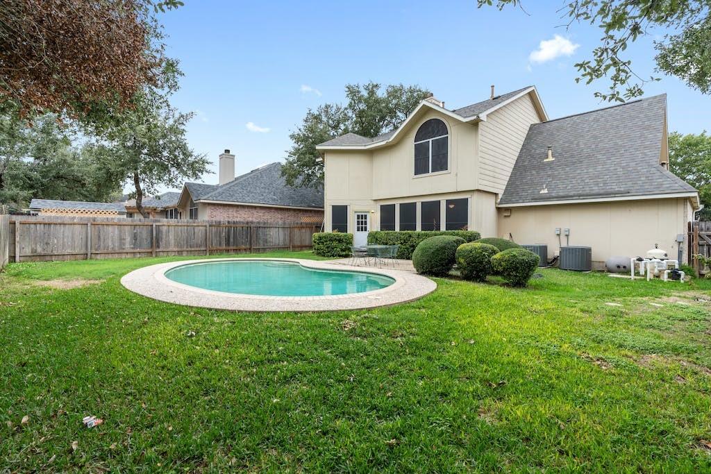 1608 Courtney Ln, Cedar Park, TX 78613
