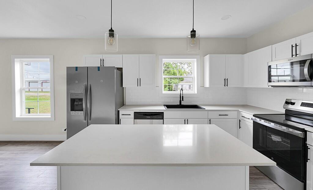 200 S Narcissus St, Thornton, TX 75838