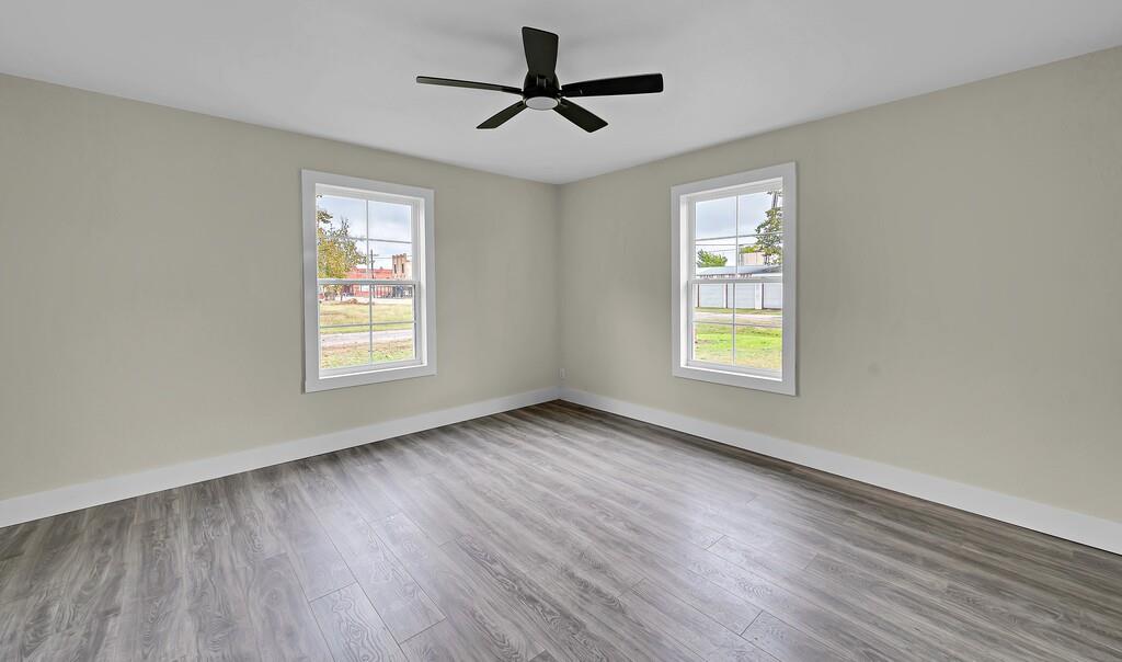 200 S Narcissus St, Thornton, TX 75838