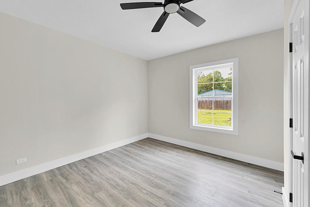 200 S Narcissus St, Thornton, TX 75838