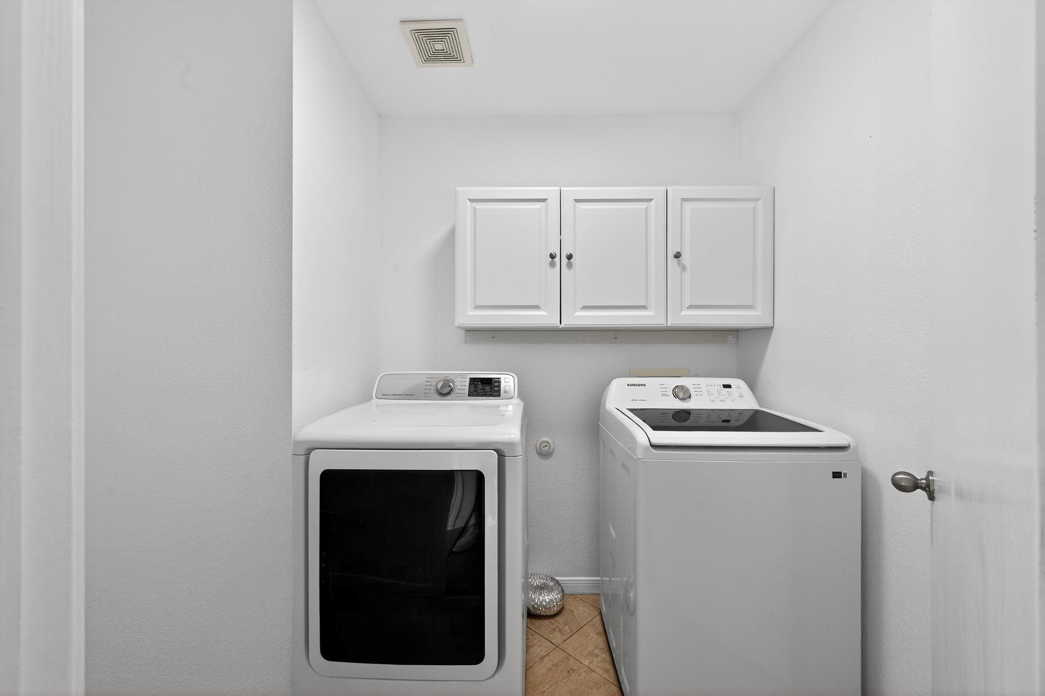 316 Flinn St, Hutto, TX 78634