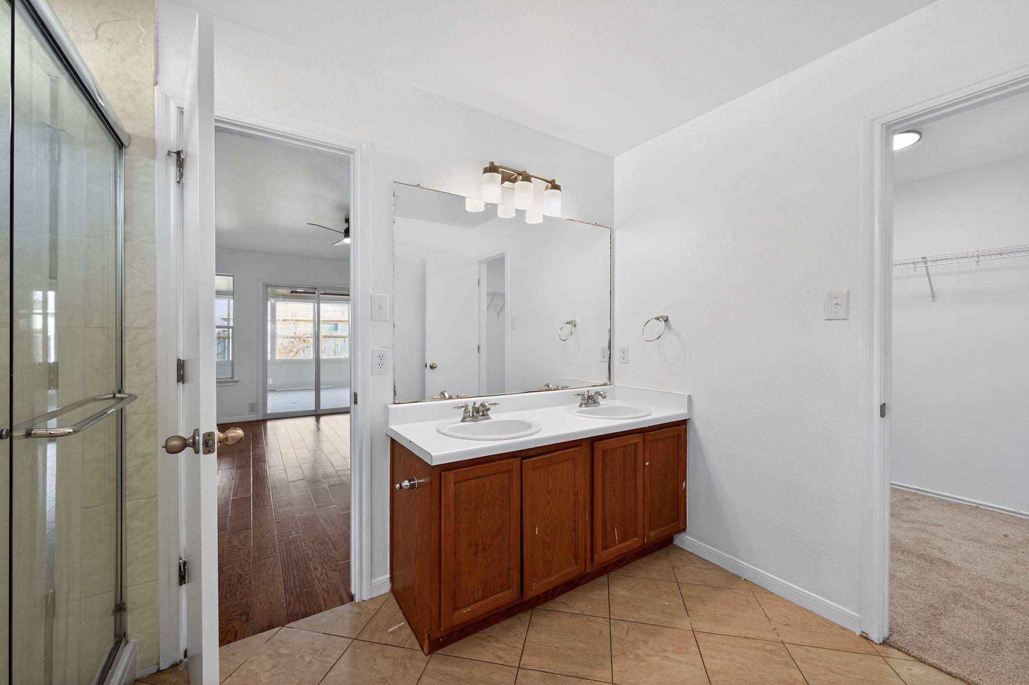 316 Flinn St, Hutto, TX 78634