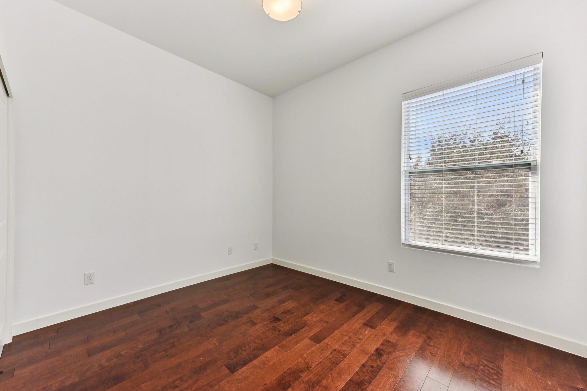 133 Crest View Dr, Lakeway, TX 78734