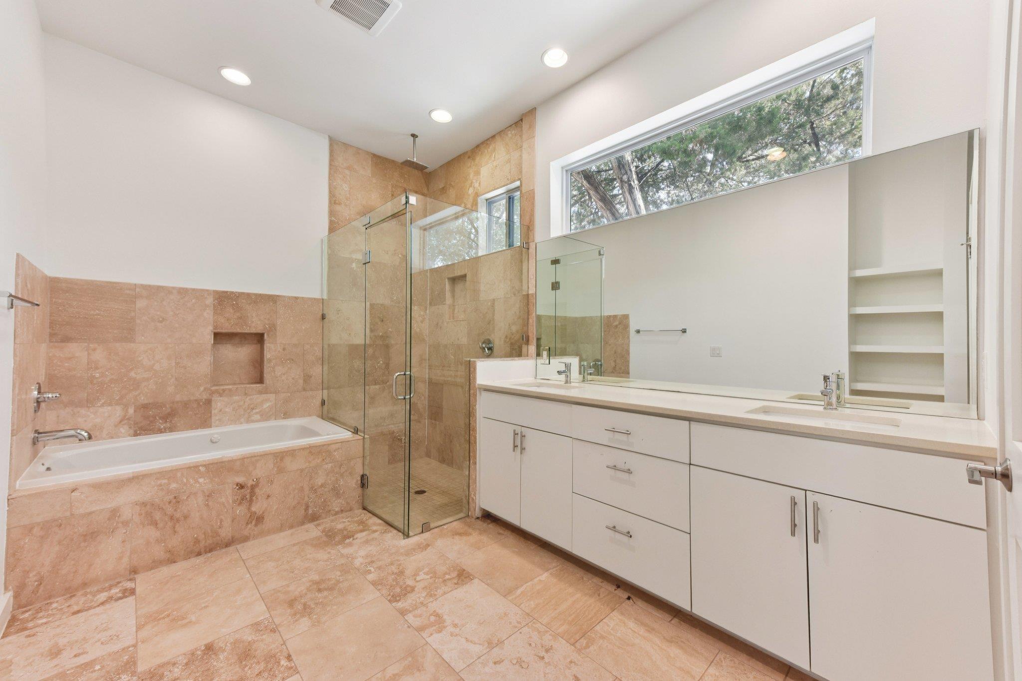 133 Crest View Dr, Lakeway, TX 78734