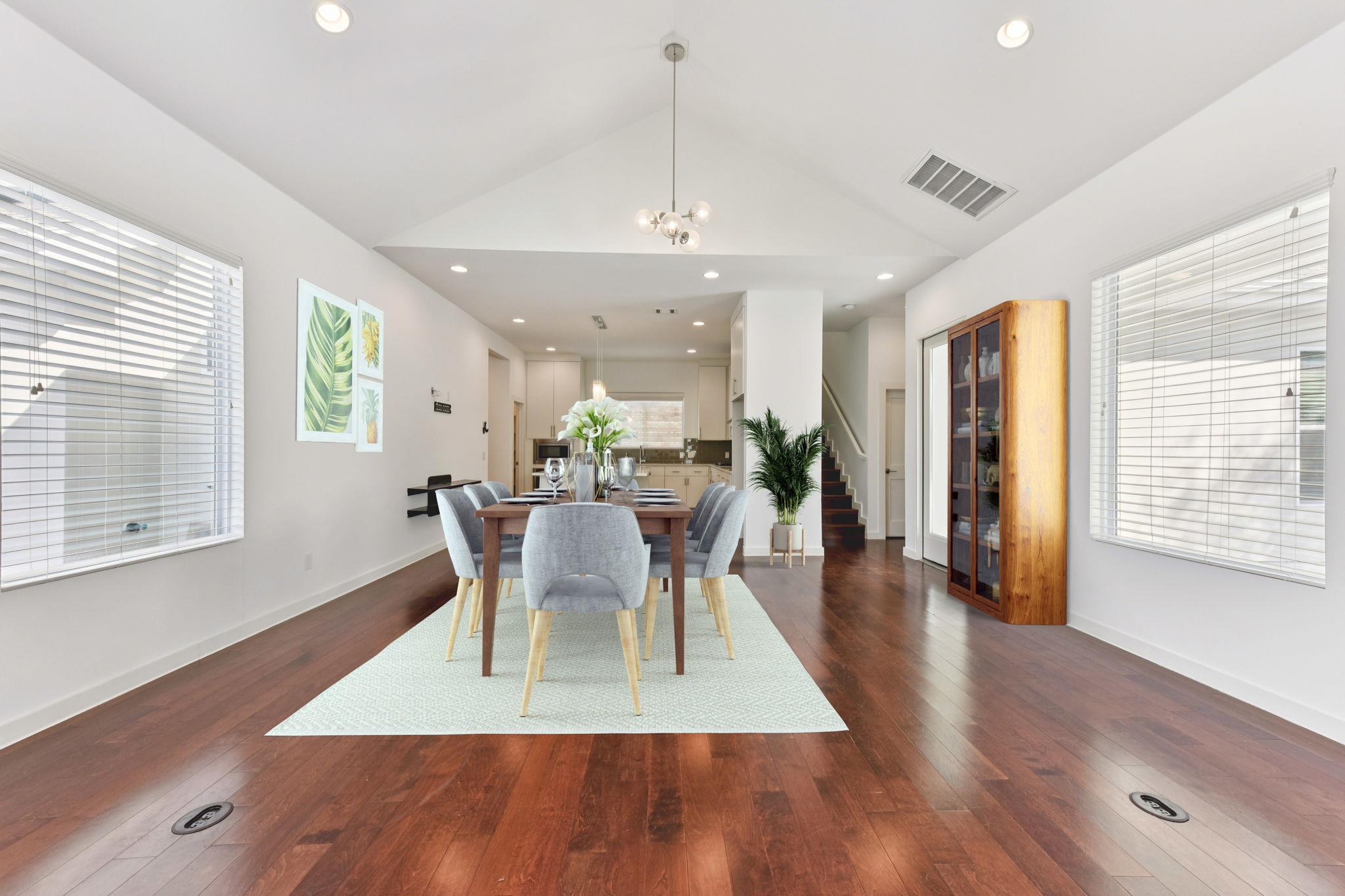 133 Crest View Dr, Lakeway, TX 78734