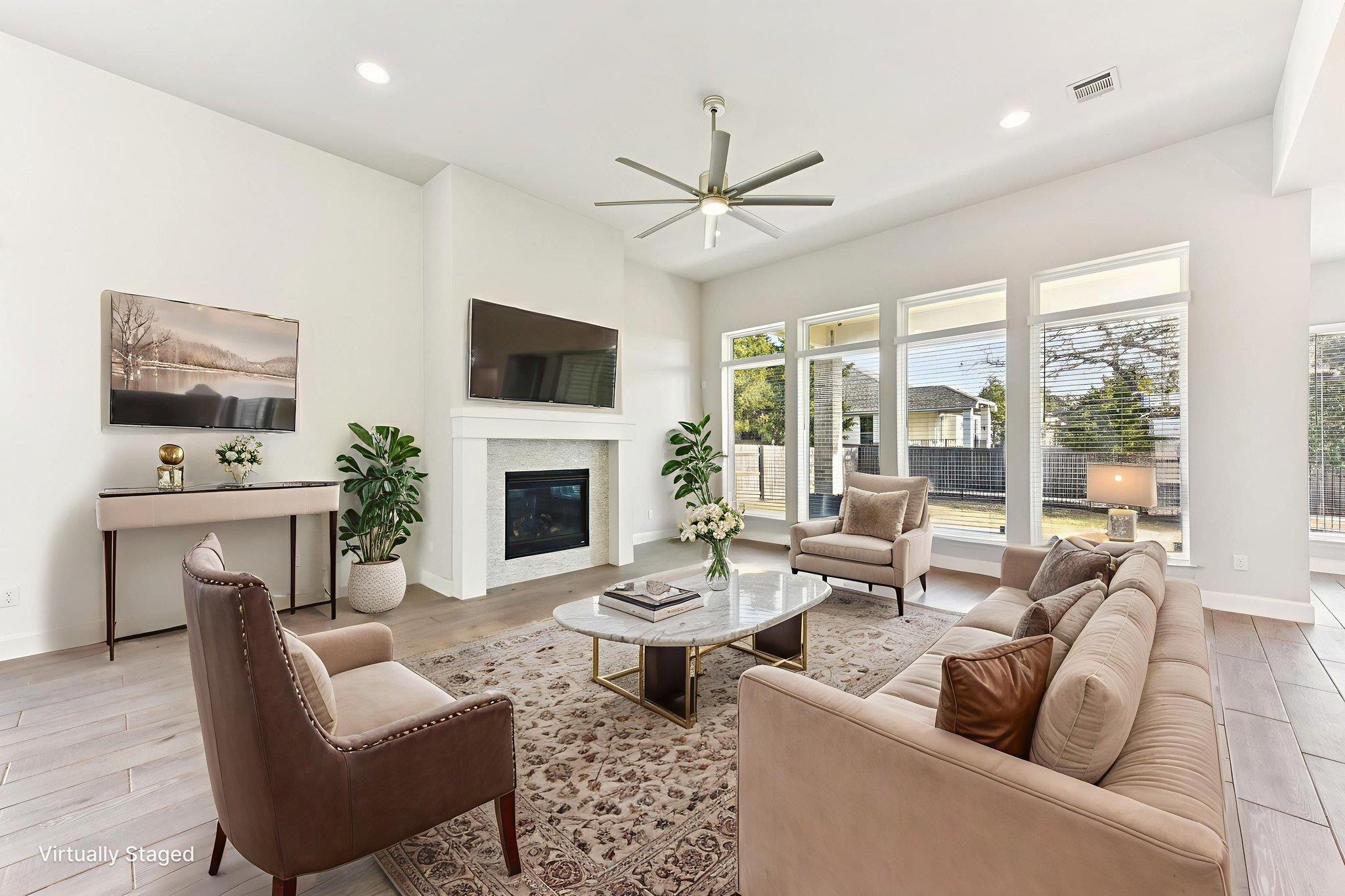 163 Kellogg Ln, Bastrop, TX 78602