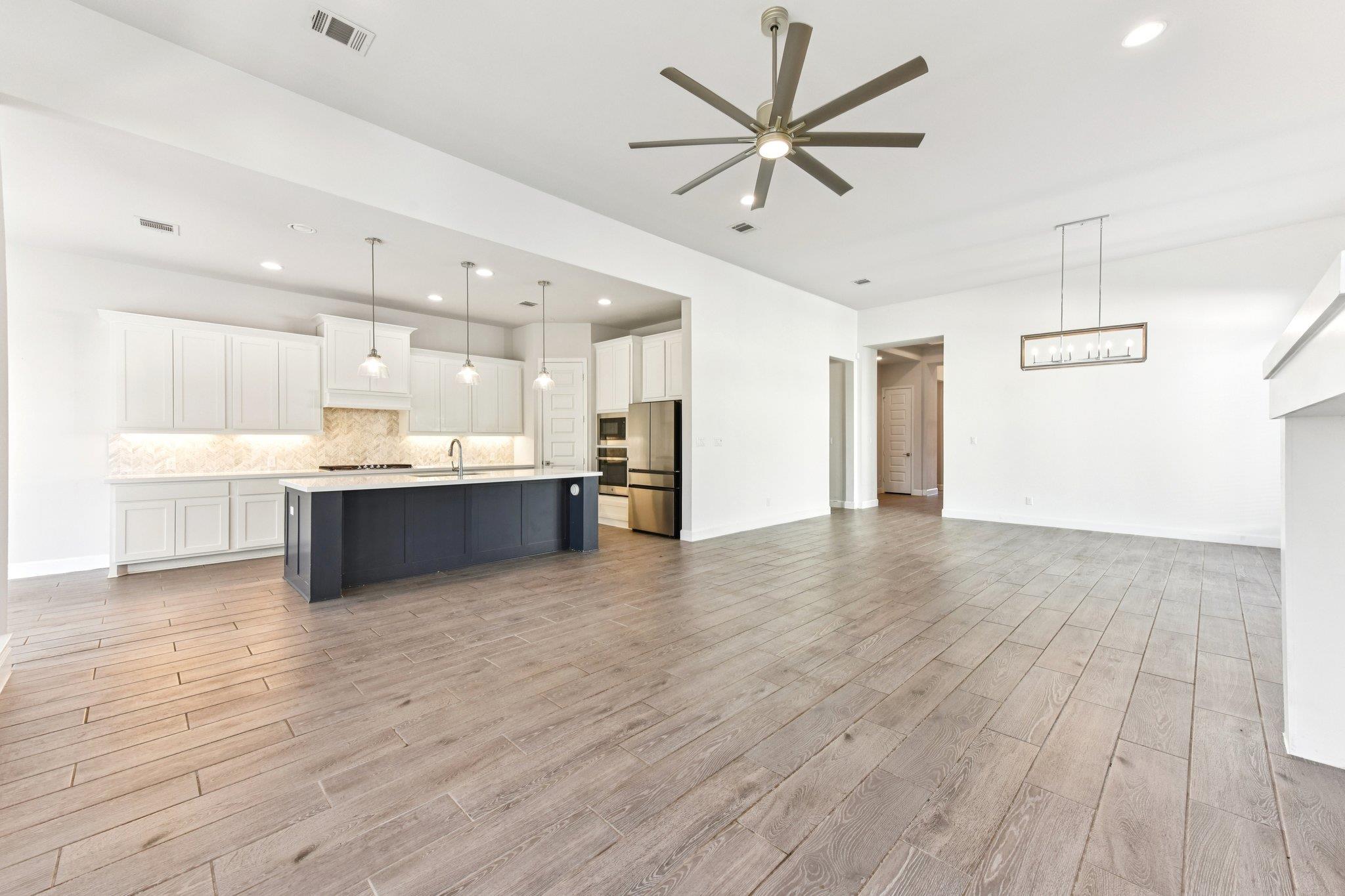 163 Kellogg Ln, Bastrop, TX 78602