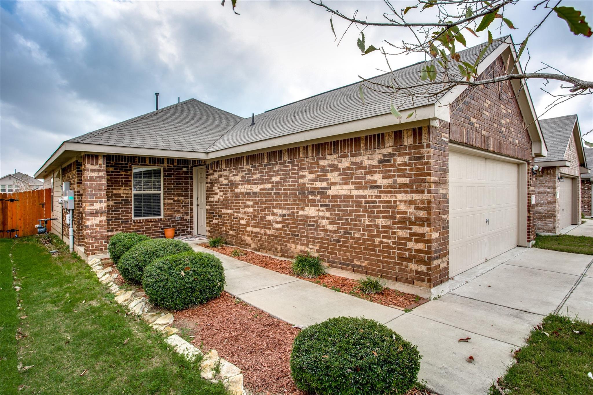 3605 Alpine Autumn Dr, Austin, TX 78744