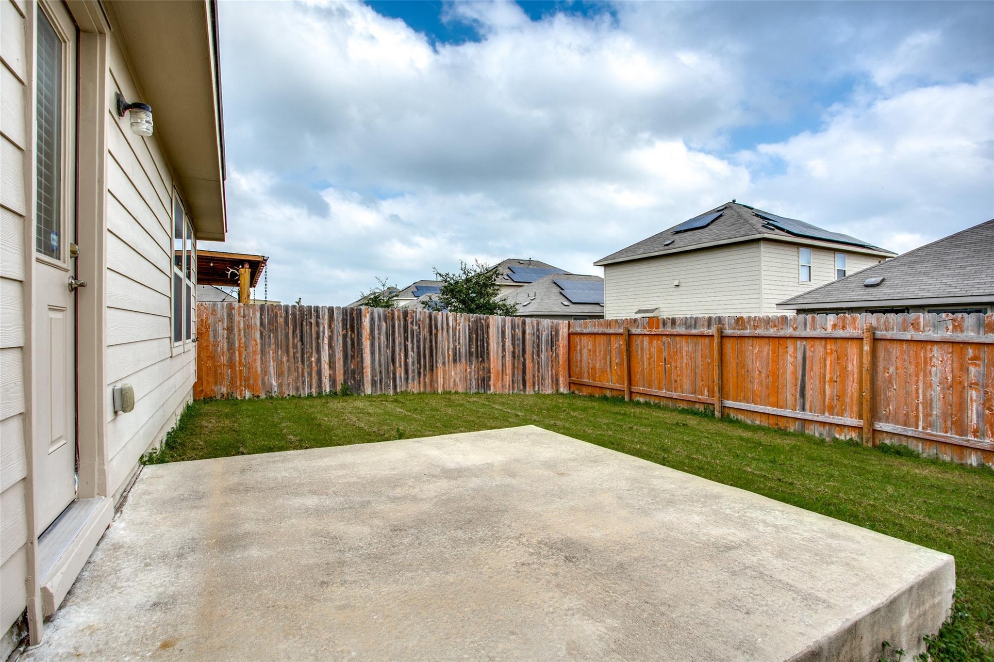 3605 Alpine Autumn Dr, Austin, TX 78744