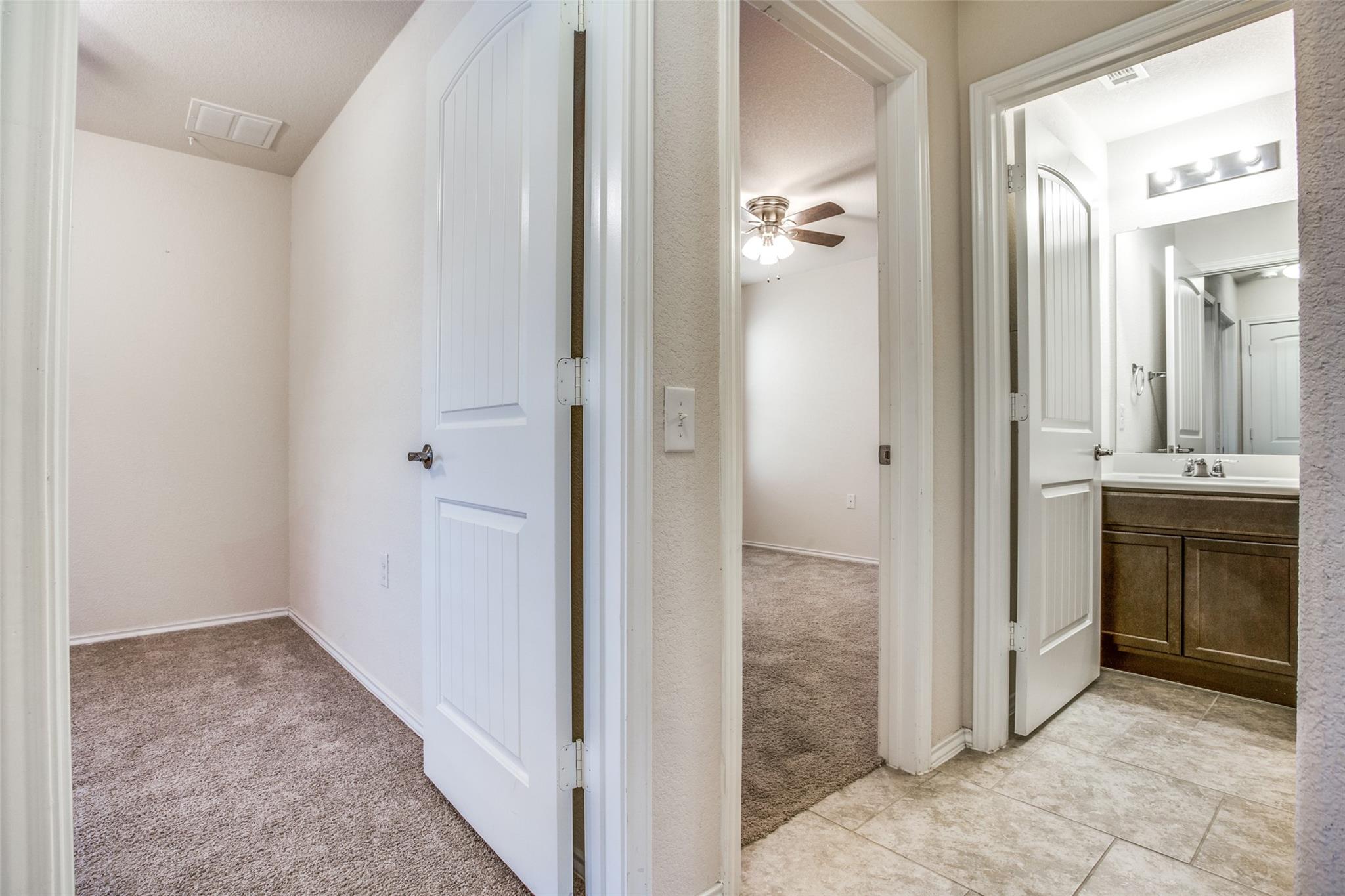 3605 Alpine Autumn Dr, Austin, TX 78744