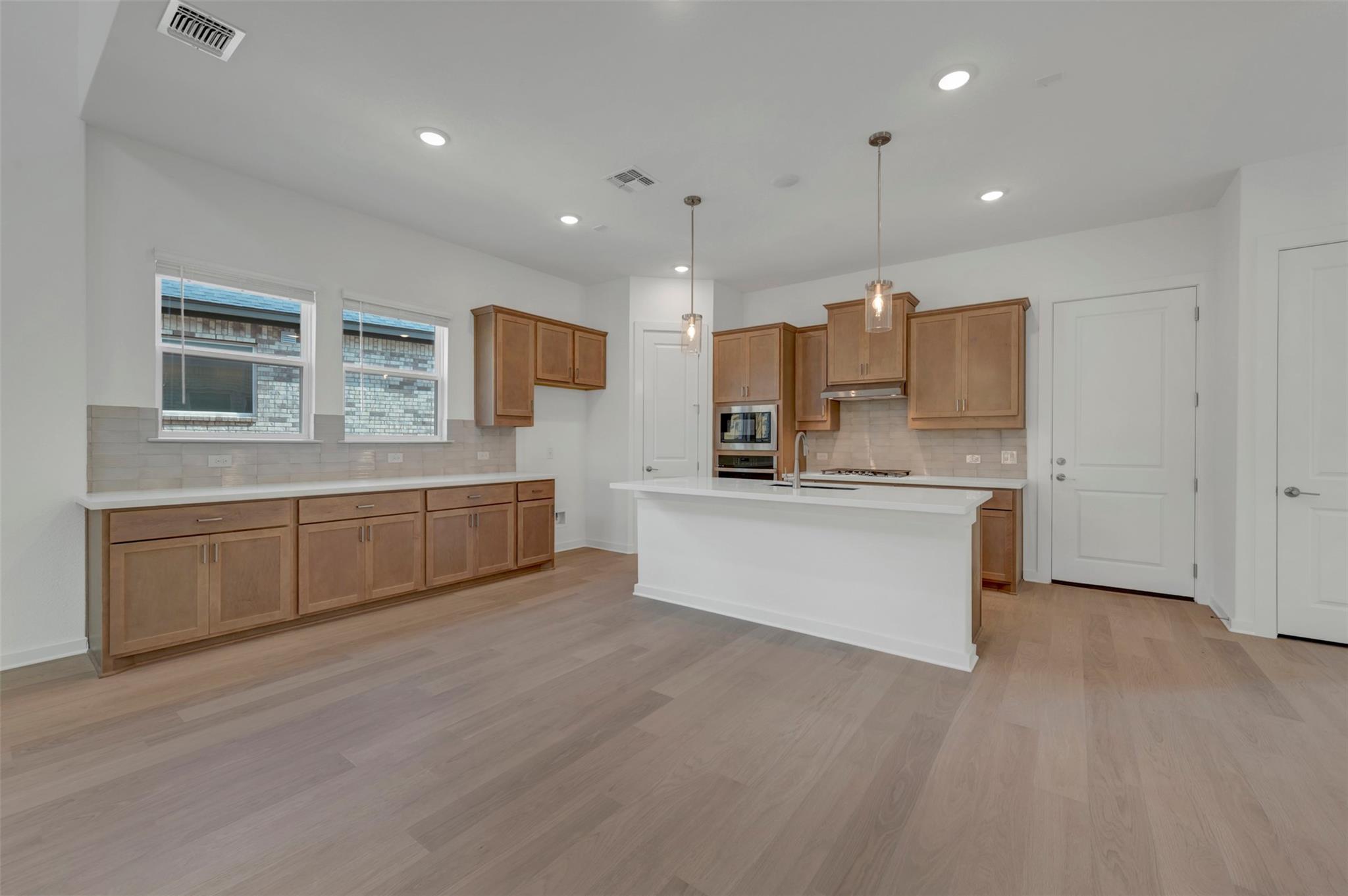 178 Norway Spruce St, Dripping Springs, TX 78620