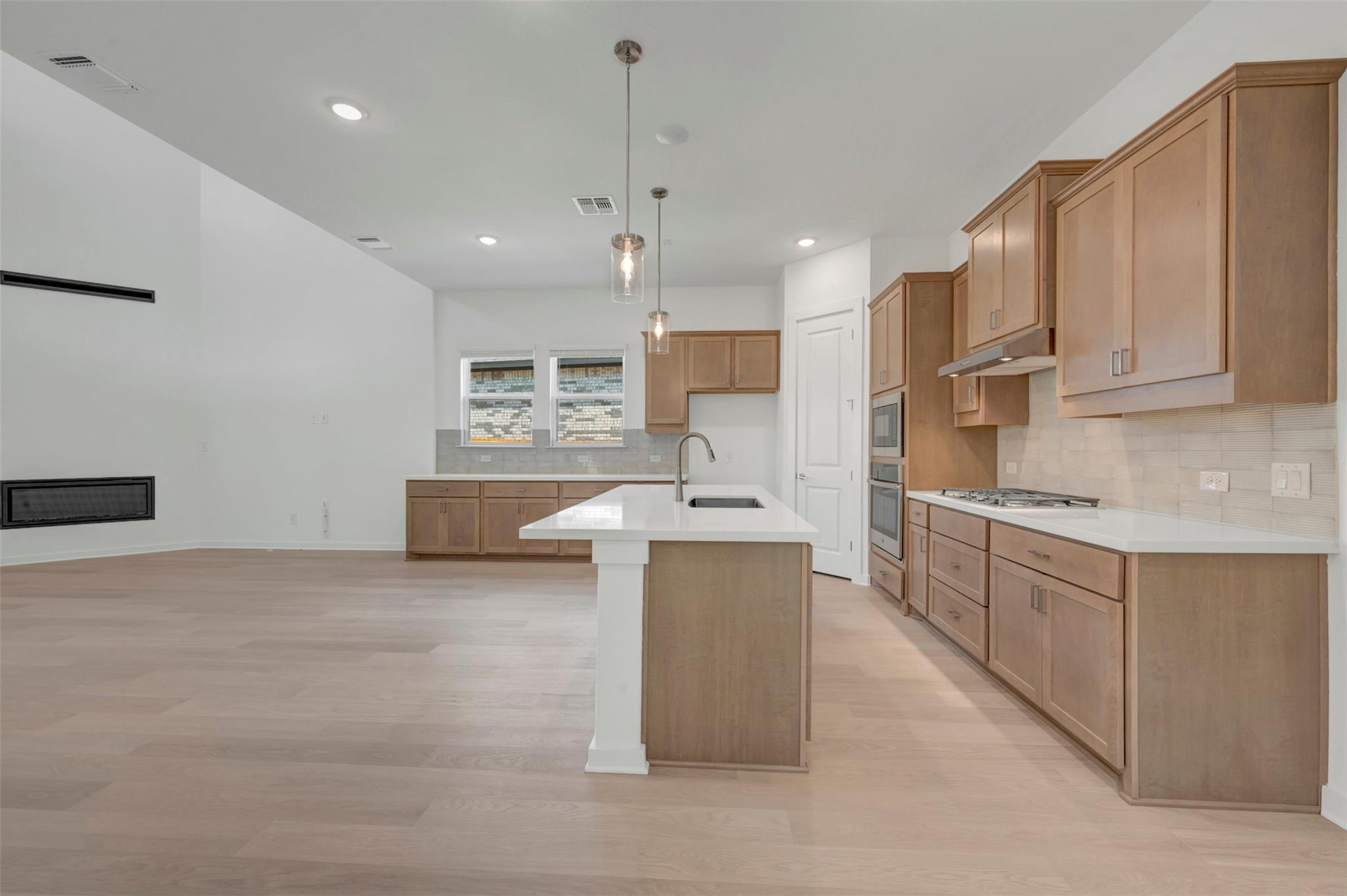 178 Norway Spruce St, Dripping Springs, TX 78620