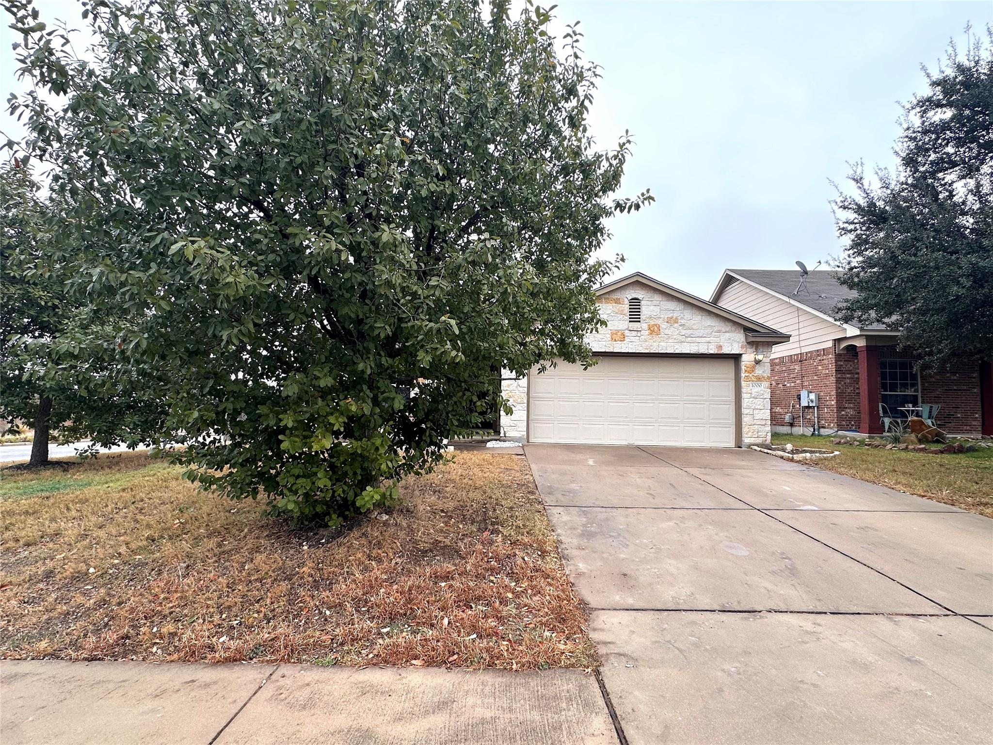 1000 Drake Cv, Leander, TX 78641