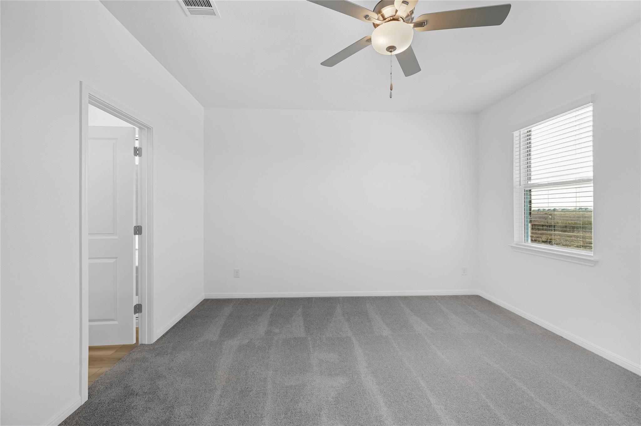 209 Betsy Rd, Hutto, TX 78634