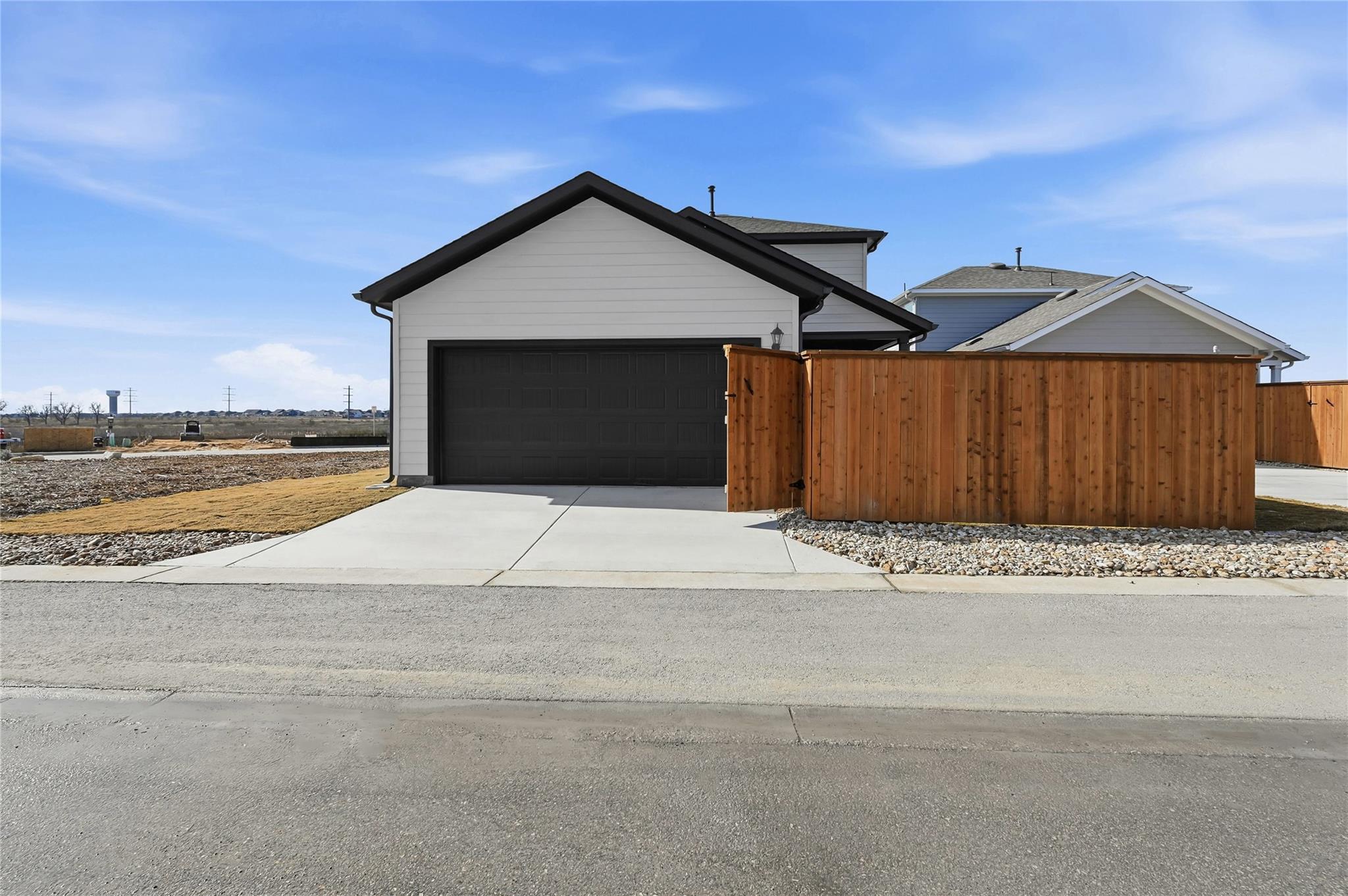 209 Betsy Rd, Hutto, TX 78634