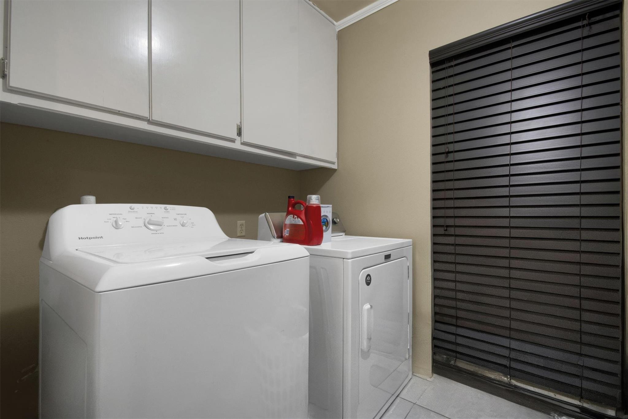 416 Depot St, Elgin, TX 78621