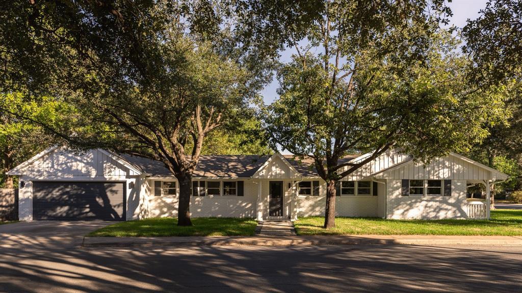2710 Greenlawn Pkwy, Austin, TX 78757