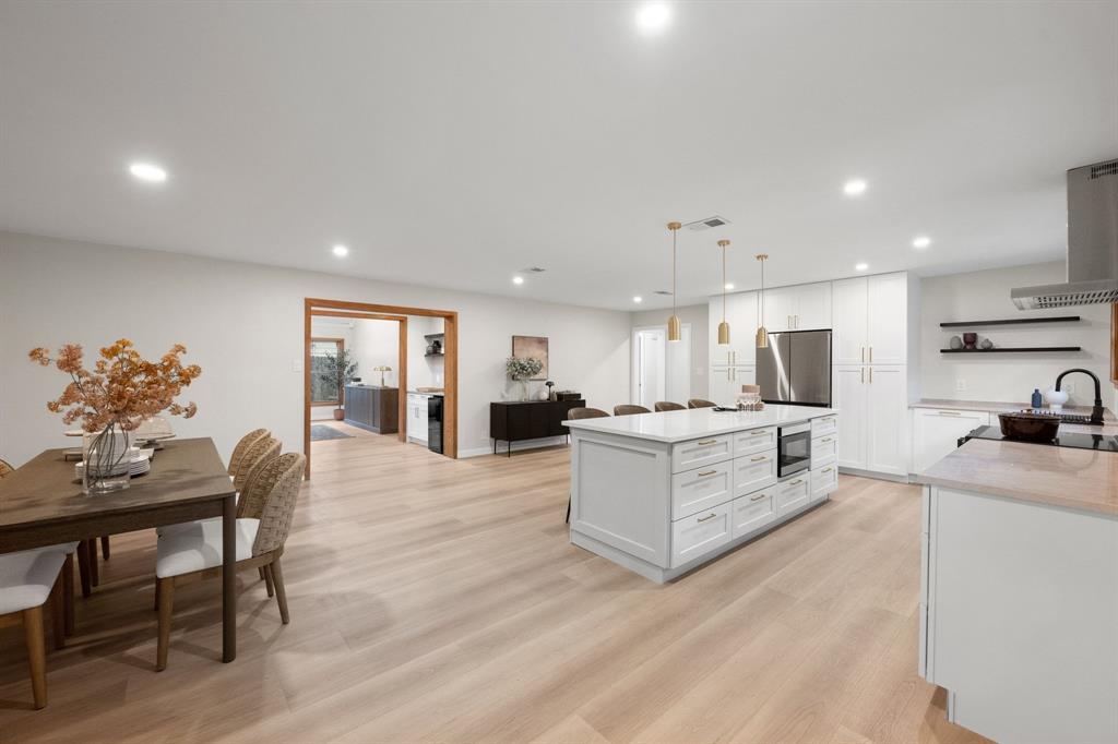 2710 Greenlawn Pkwy, Austin, TX 78757