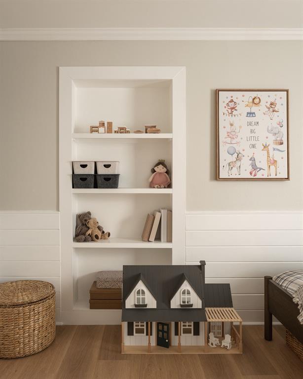 2710 Greenlawn Pkwy, Austin, TX 78757