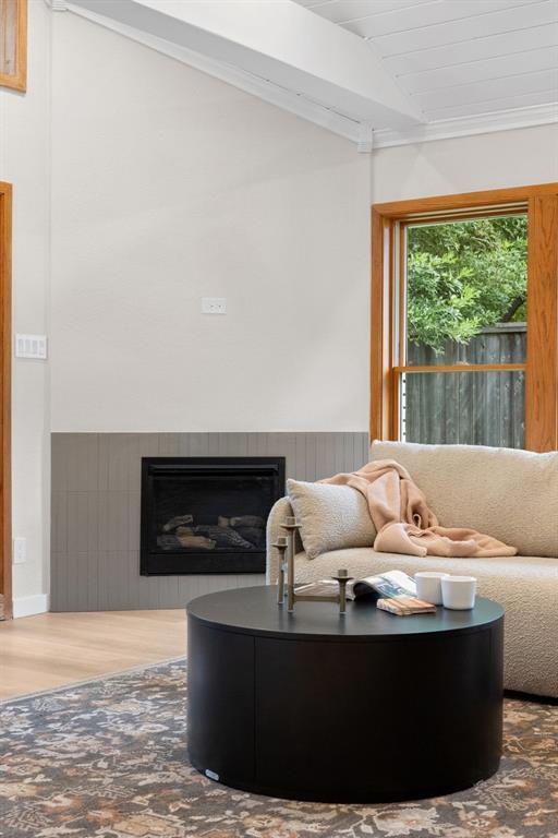 2710 Greenlawn Pkwy, Austin, TX 78757