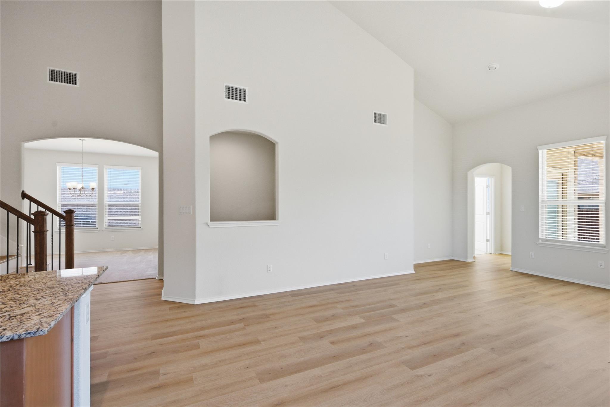 106 Barley Fork Ln, Hutto, TX 78634