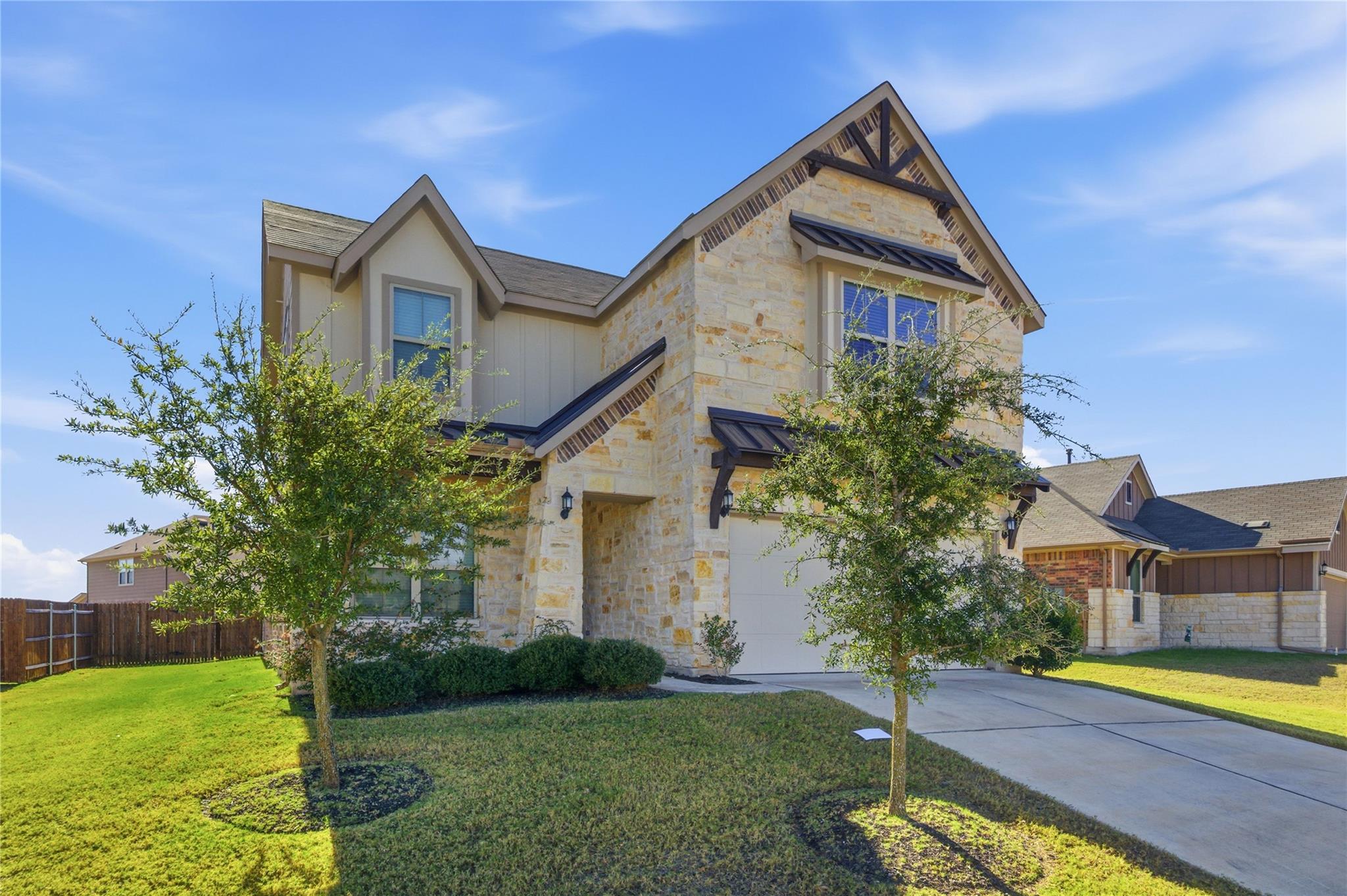 106 N Barley Fork Ln, Hutto, TX 78634