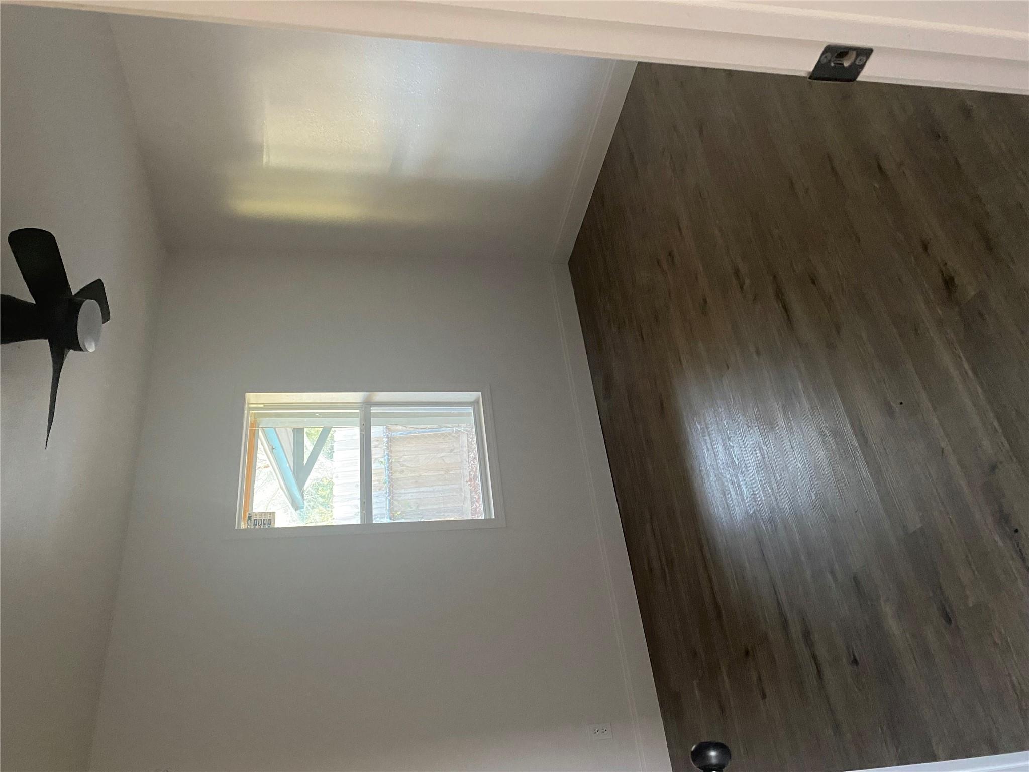 955 university Ln, Seguin, TX 78155