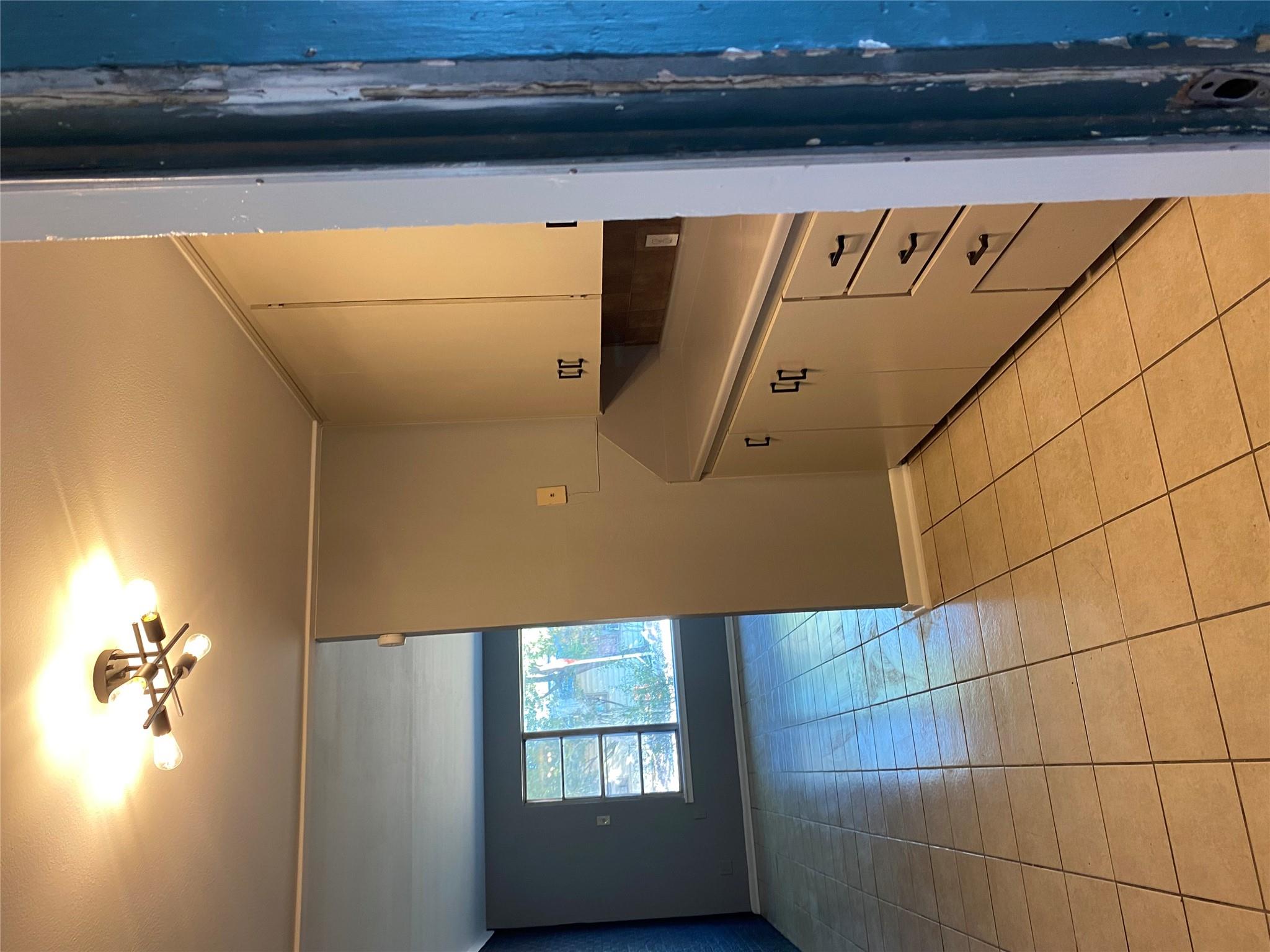 955 university Ln, Seguin, TX 78155