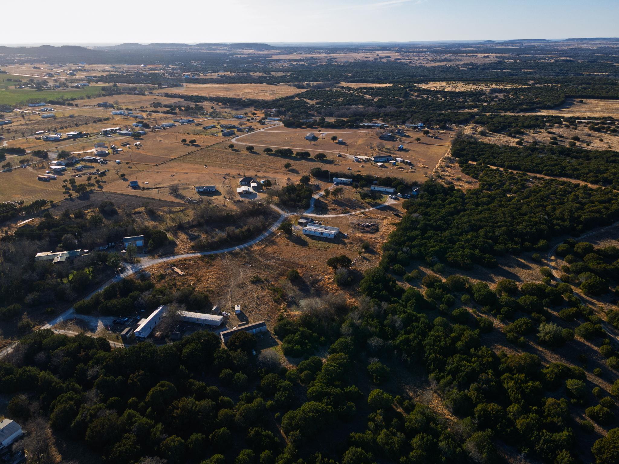 1252 Twin Mountain Rd, Copperas Cove, TX 76522