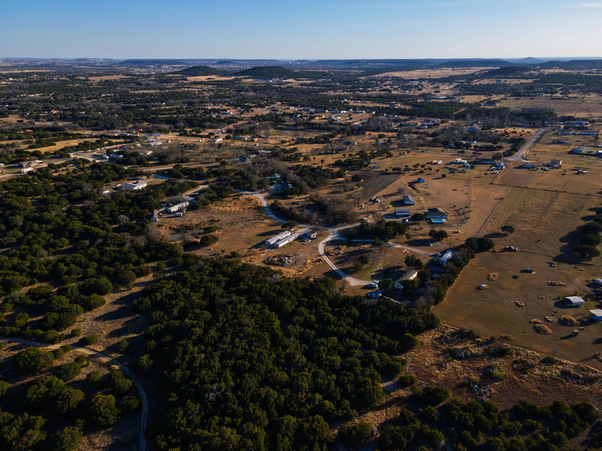 1252 Twin Mountain Rd, Copperas Cove, TX 76522