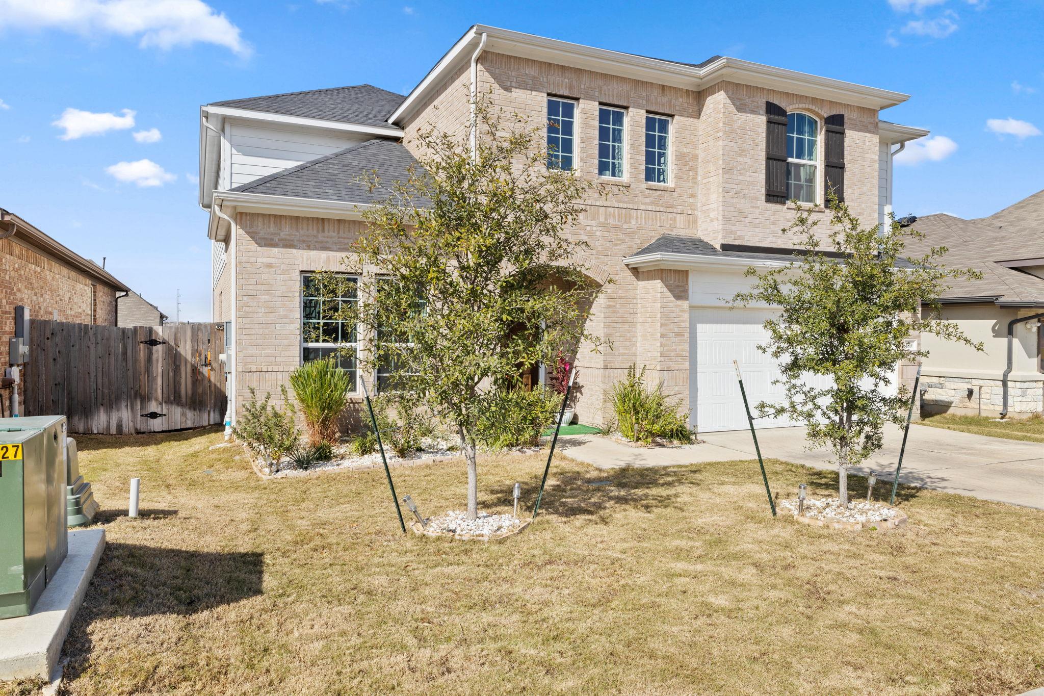189 Durian Loop, Buda, TX 78610