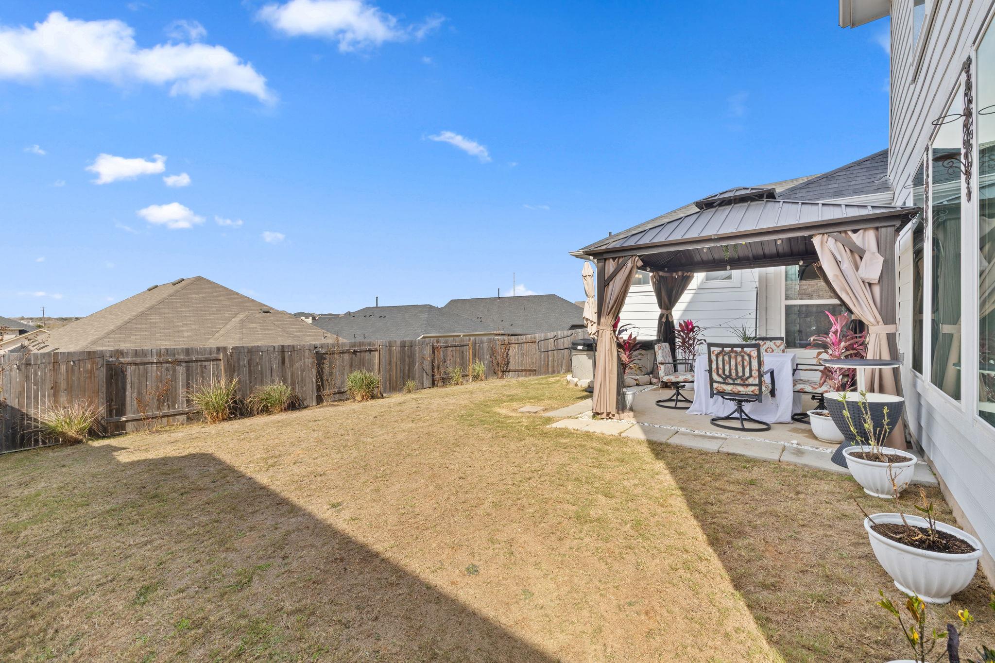 189 Durian Loop, Buda, TX 78610