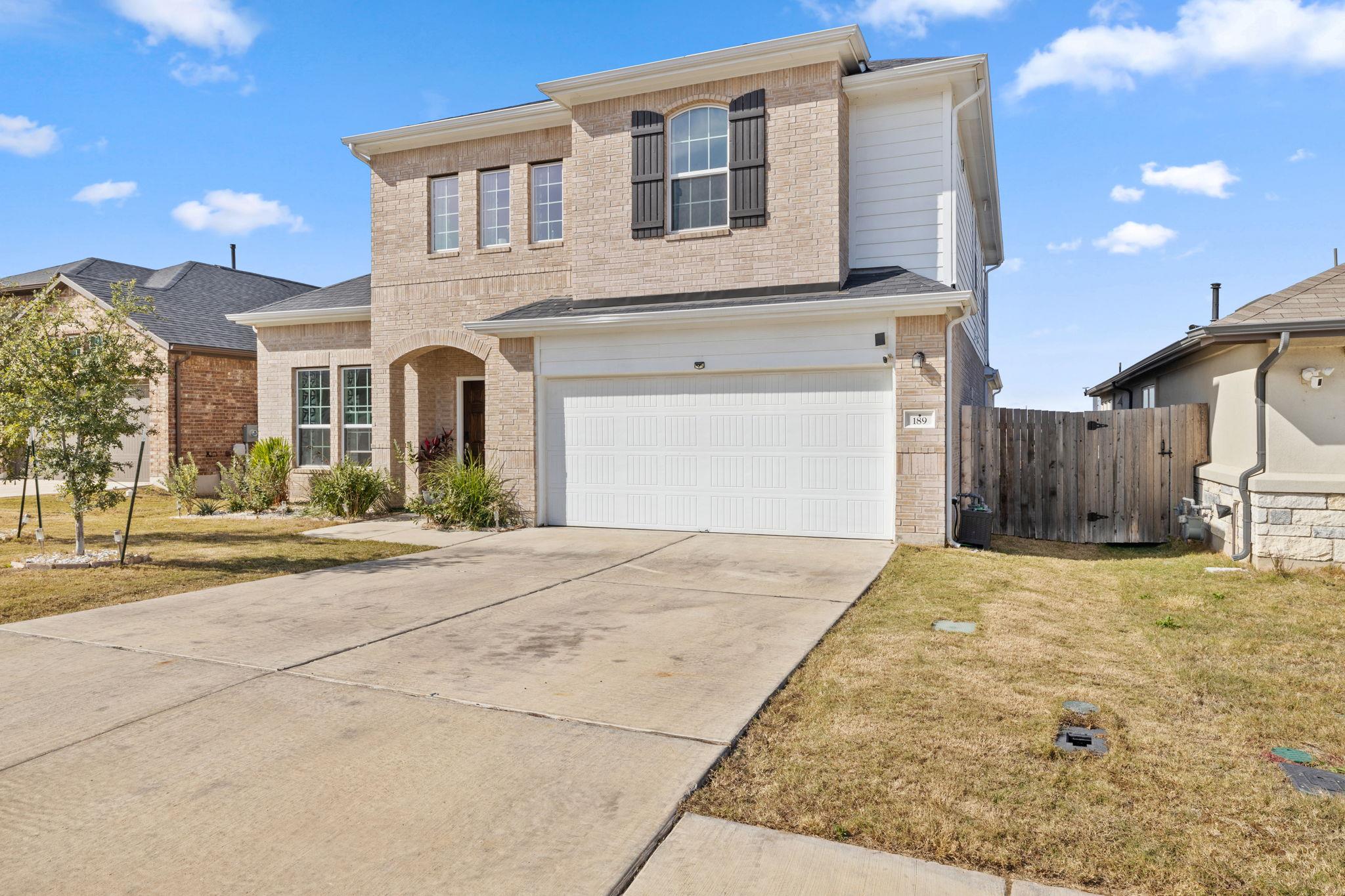 189 Durian Loop, Buda, TX 78610