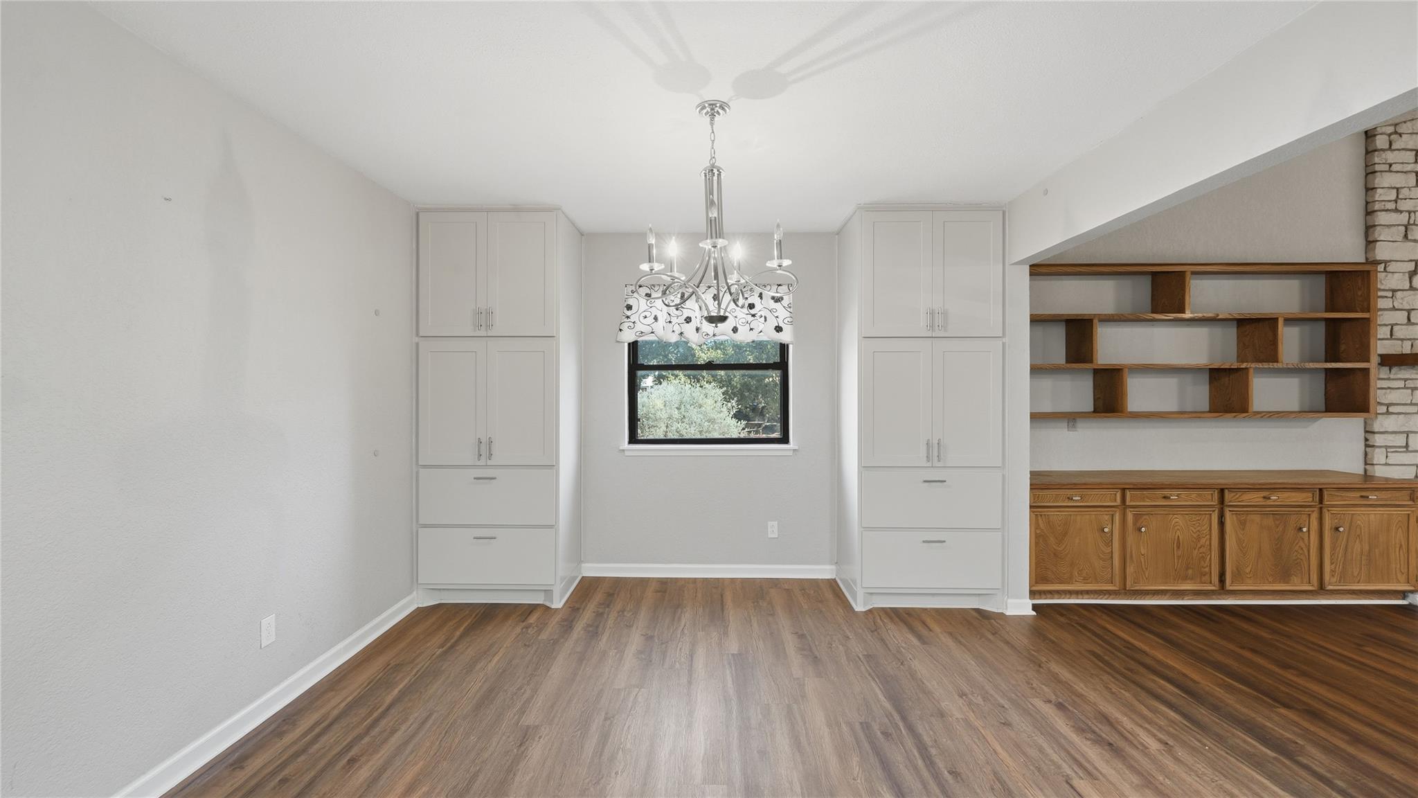 132 W Outer Dr, Canyon Lake, TX 78133