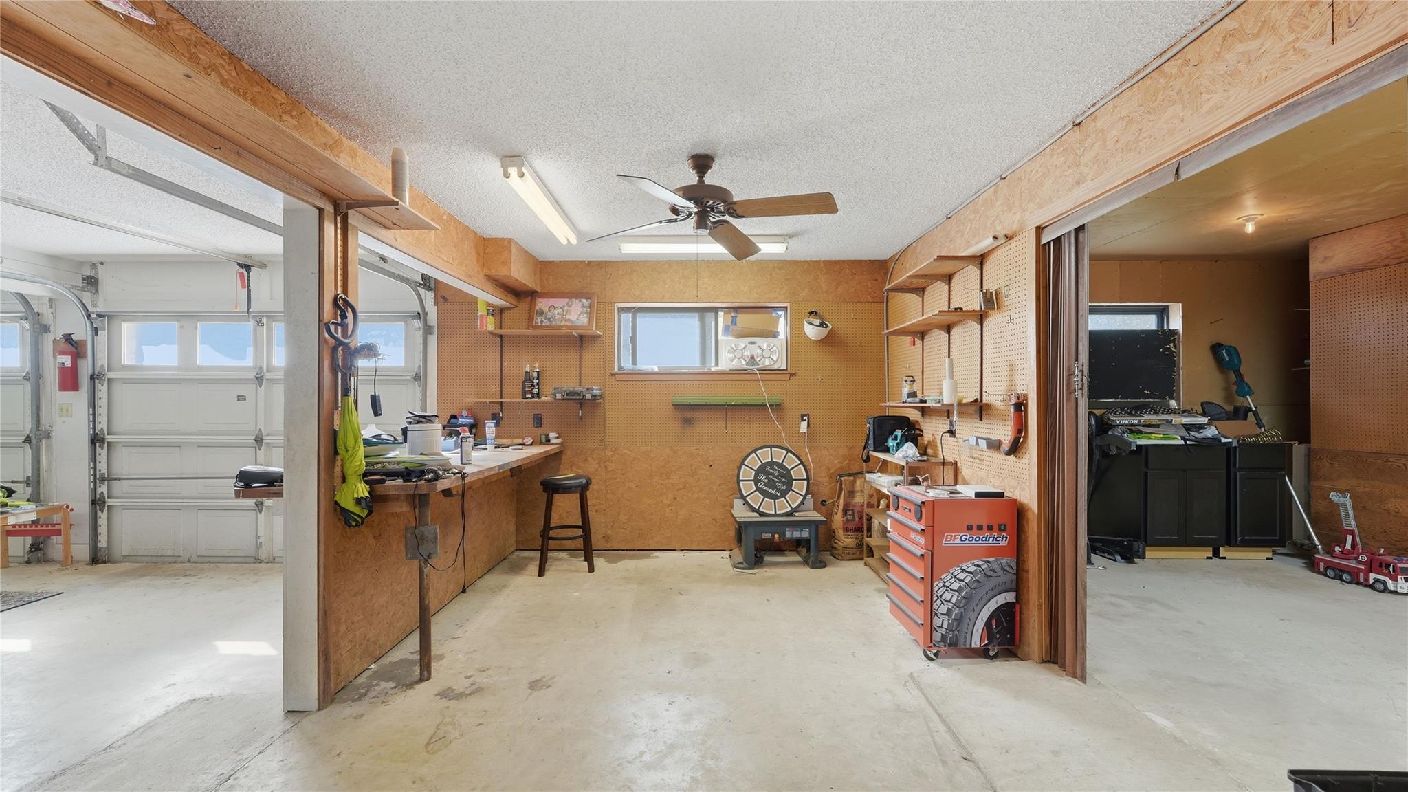 132 W Outer Dr, Canyon Lake, TX 78133