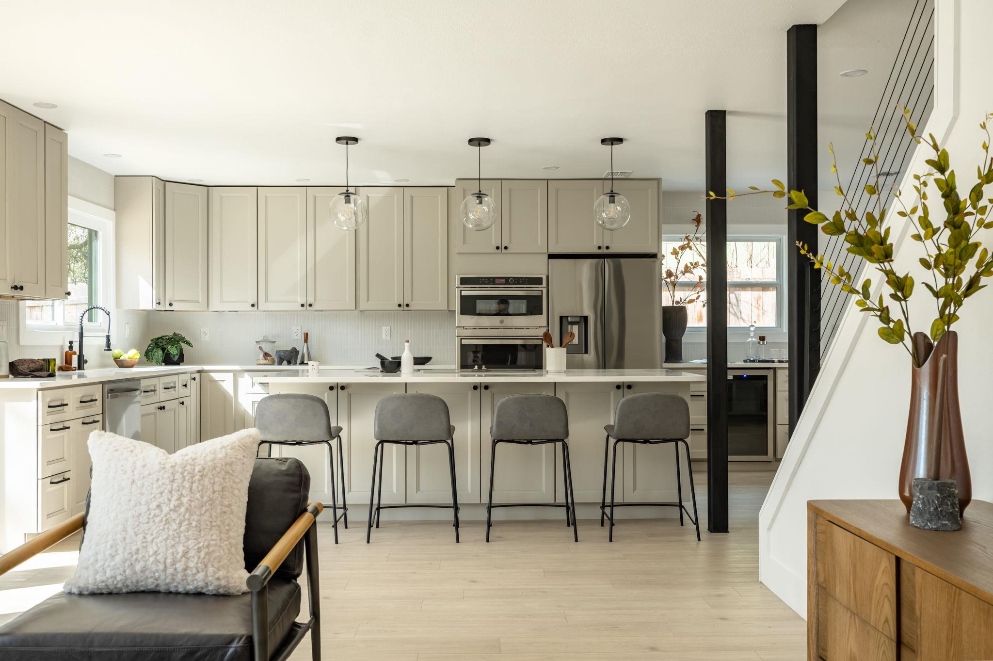 2201 Trede Dr, Austin, TX 78745