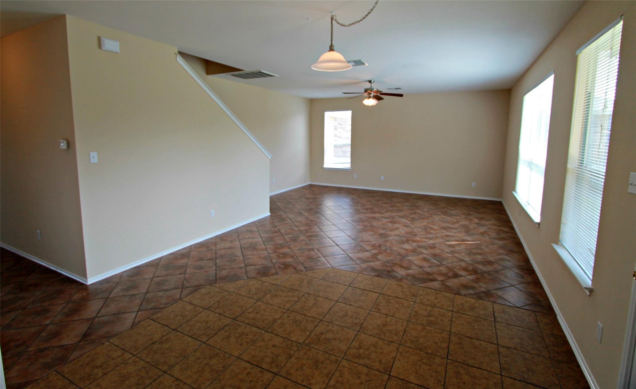 213 Banner Ave, Leander, TX 78641